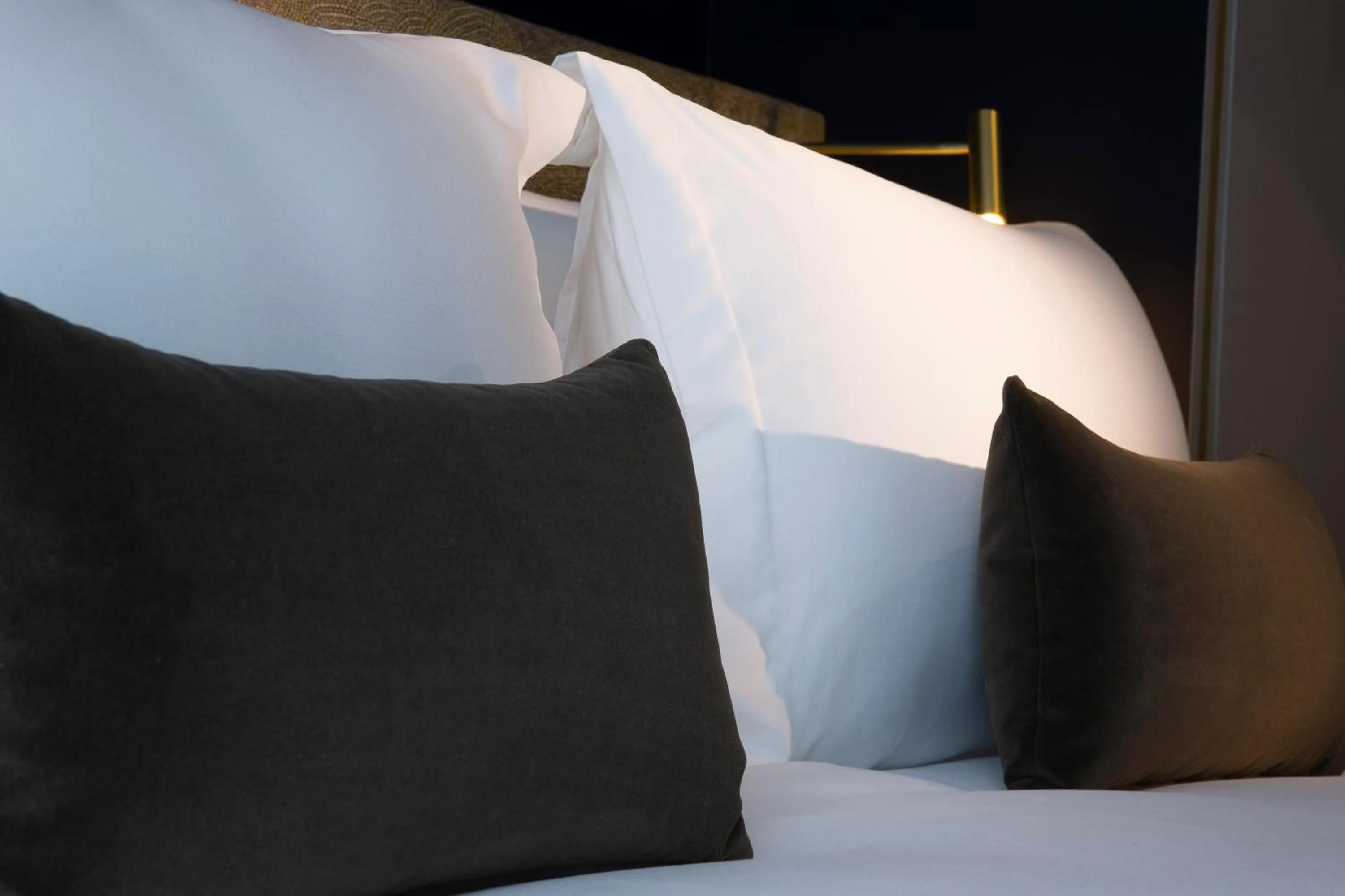 Decorative detail, Bed in Hotel Le 10 BIS