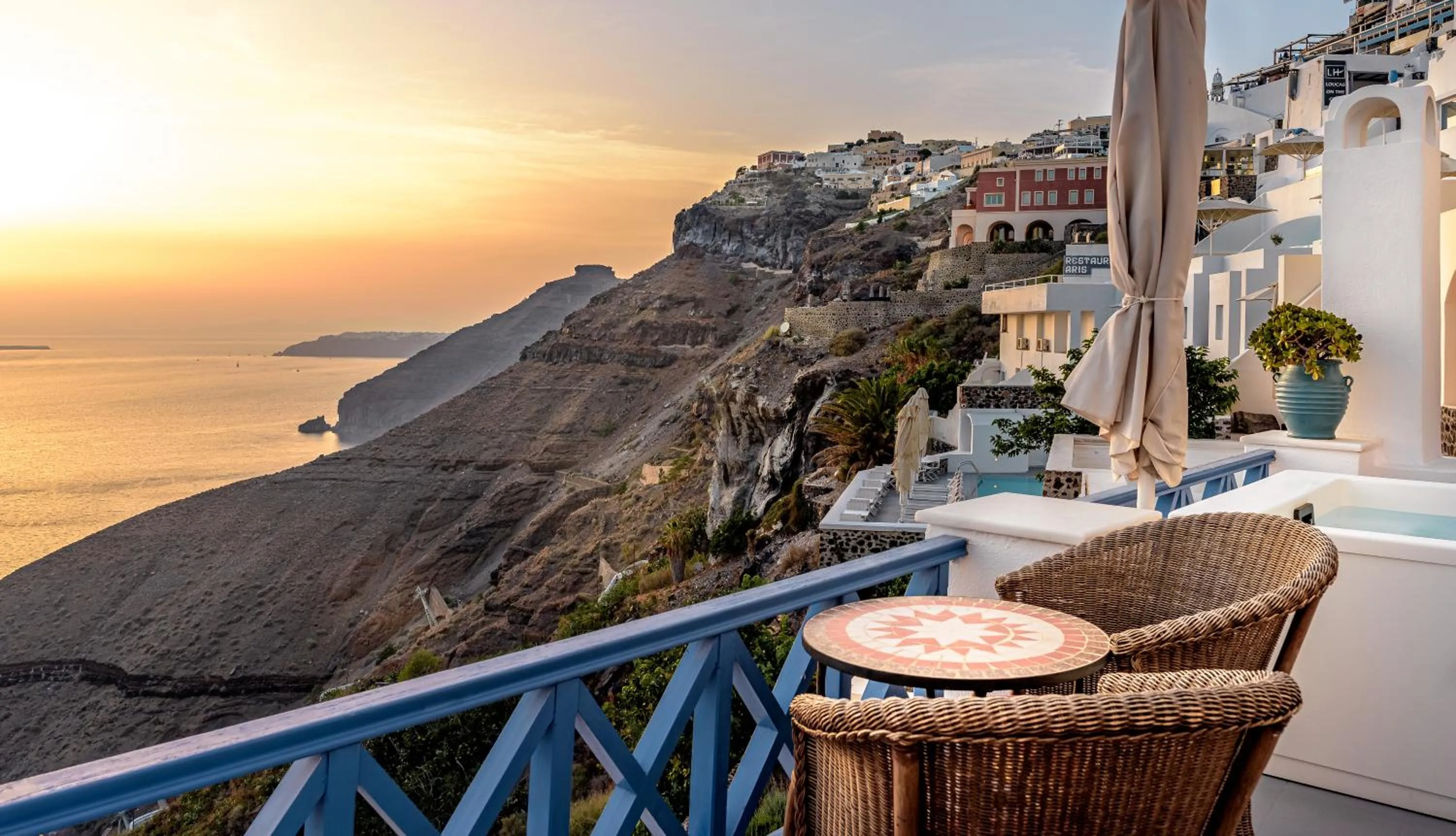 Balcony/Terrace in Golden Grey Goose