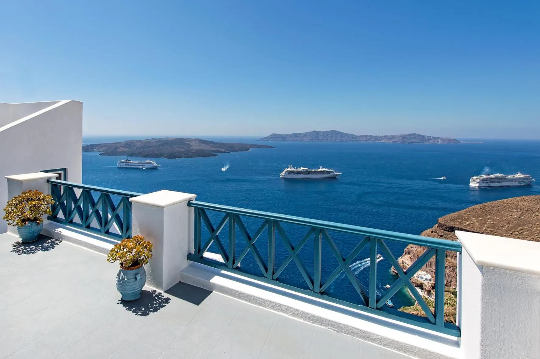 Nearby landmark in Golden Grey Goose