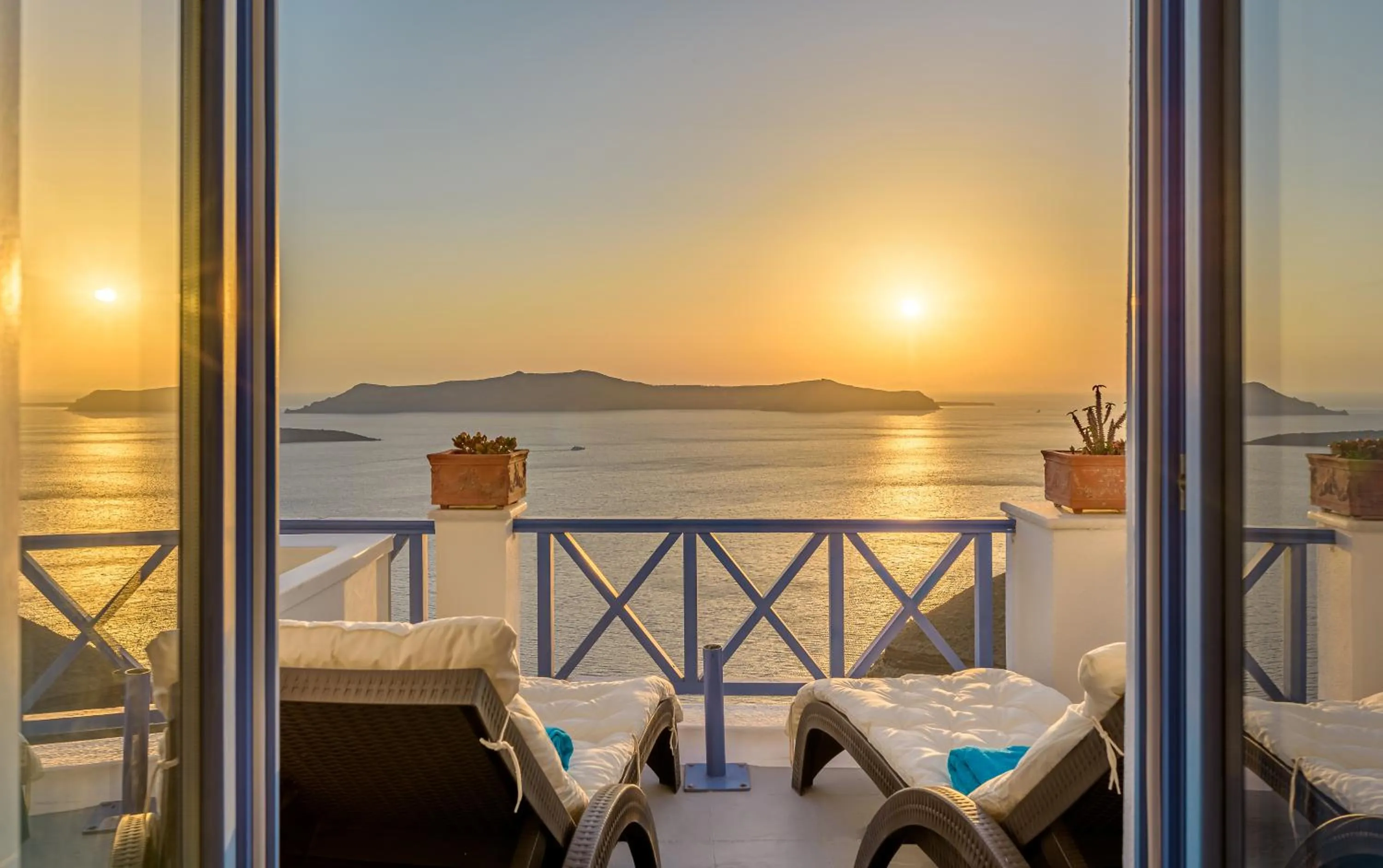 Balcony/Terrace in Golden Grey Goose