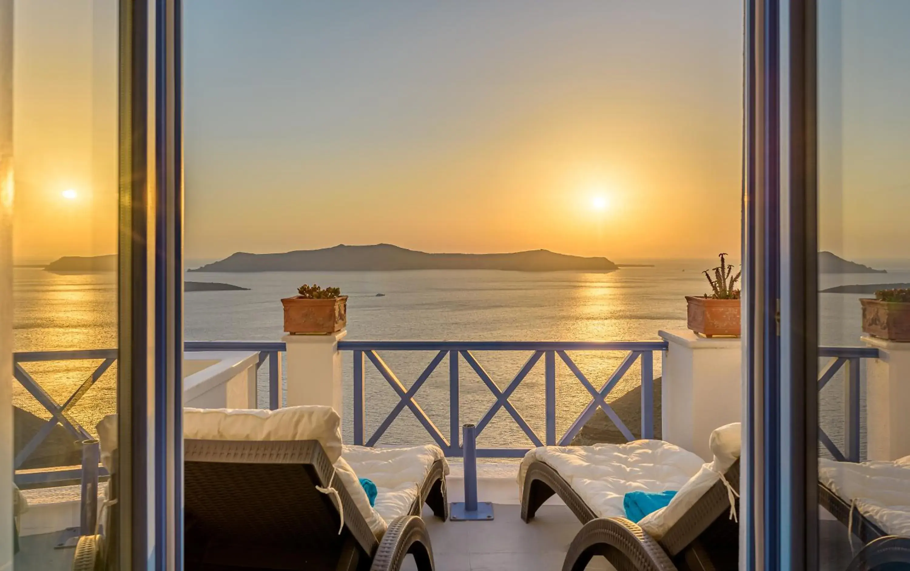 One-Bedroom Apartment with Caldera View and Hot Tub (Gray) in Golden Grey Goose One-Bedroom Apartment with Caldera View and Hot Tub (Gray) in Golden Grey Goose