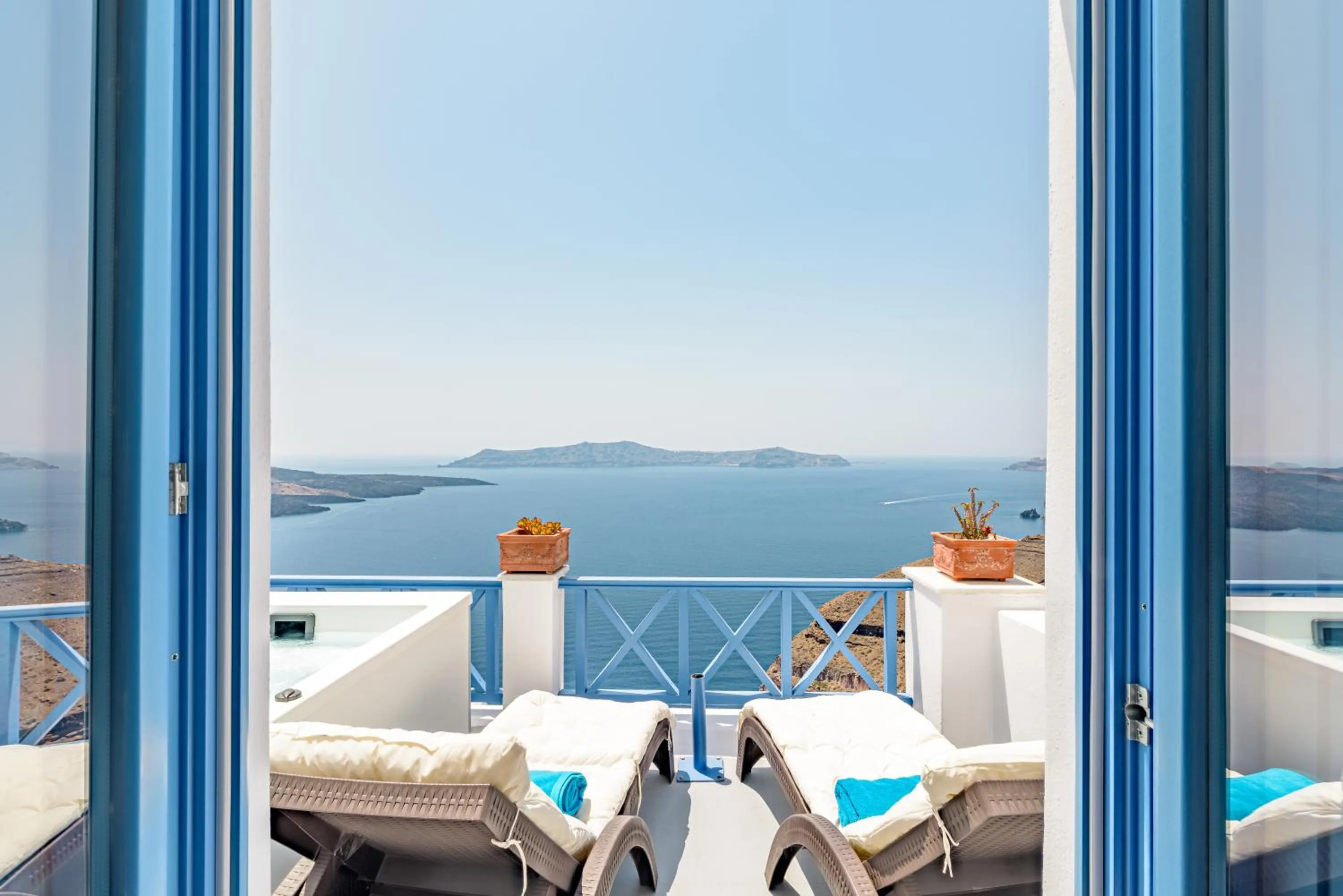 Balcony/Terrace in Golden Grey Goose