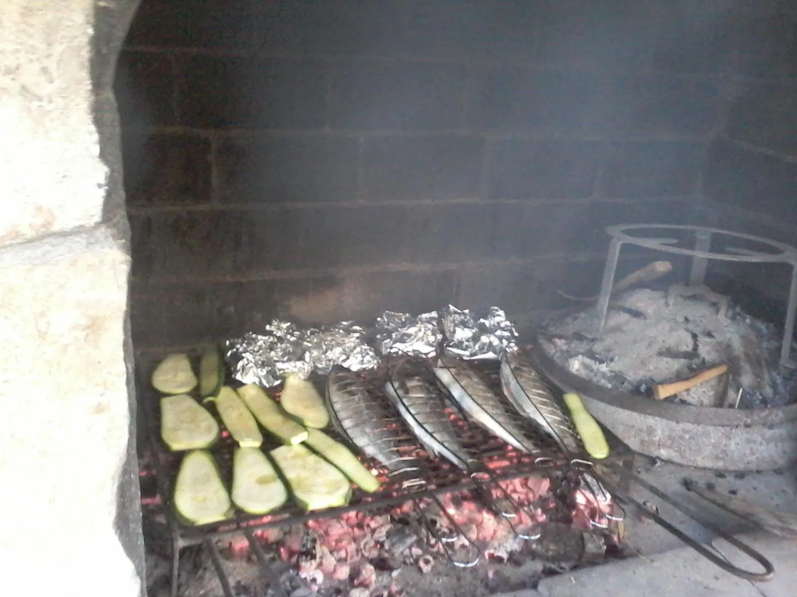 Restaurant/places to eat in Apartments Barisic Hrvatskih Žrtava 404 Seget Vranjica