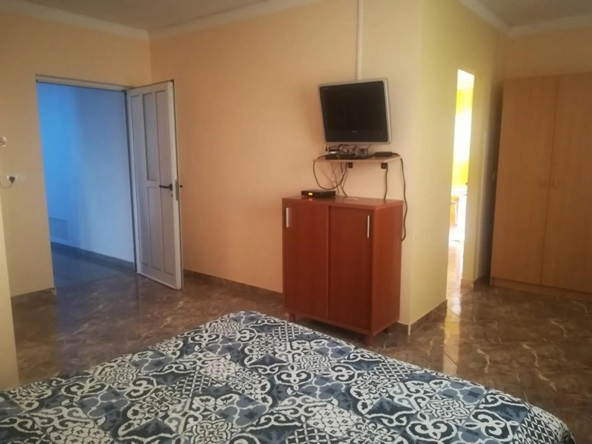 Bed in Apartments Barisic Hrvatskih Žrtava 404 Seget Vranjica