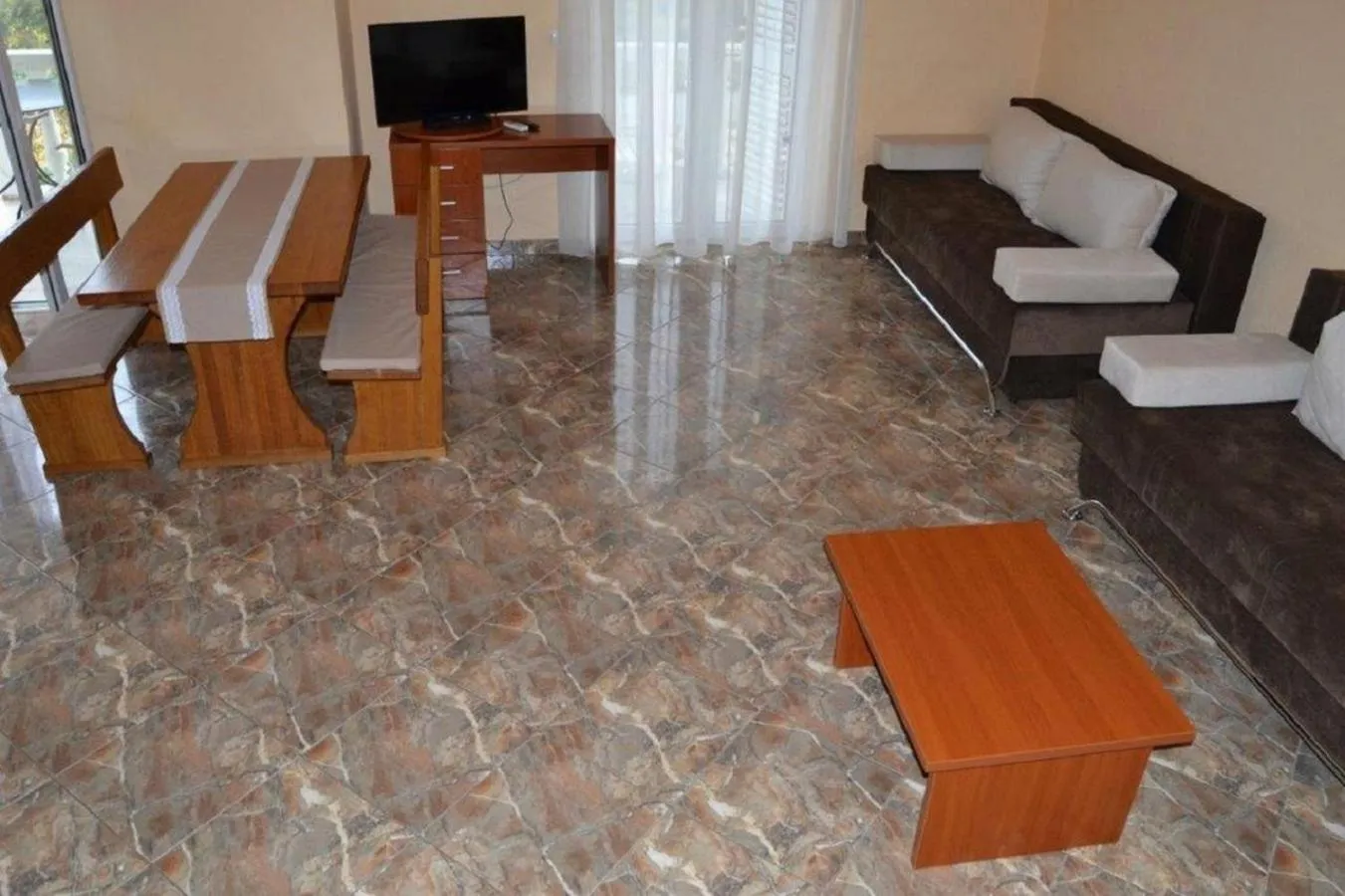 Communal lounge/ TV room in Apartments Barisic Hrvatskih Žrtava 404 Seget Vranjica