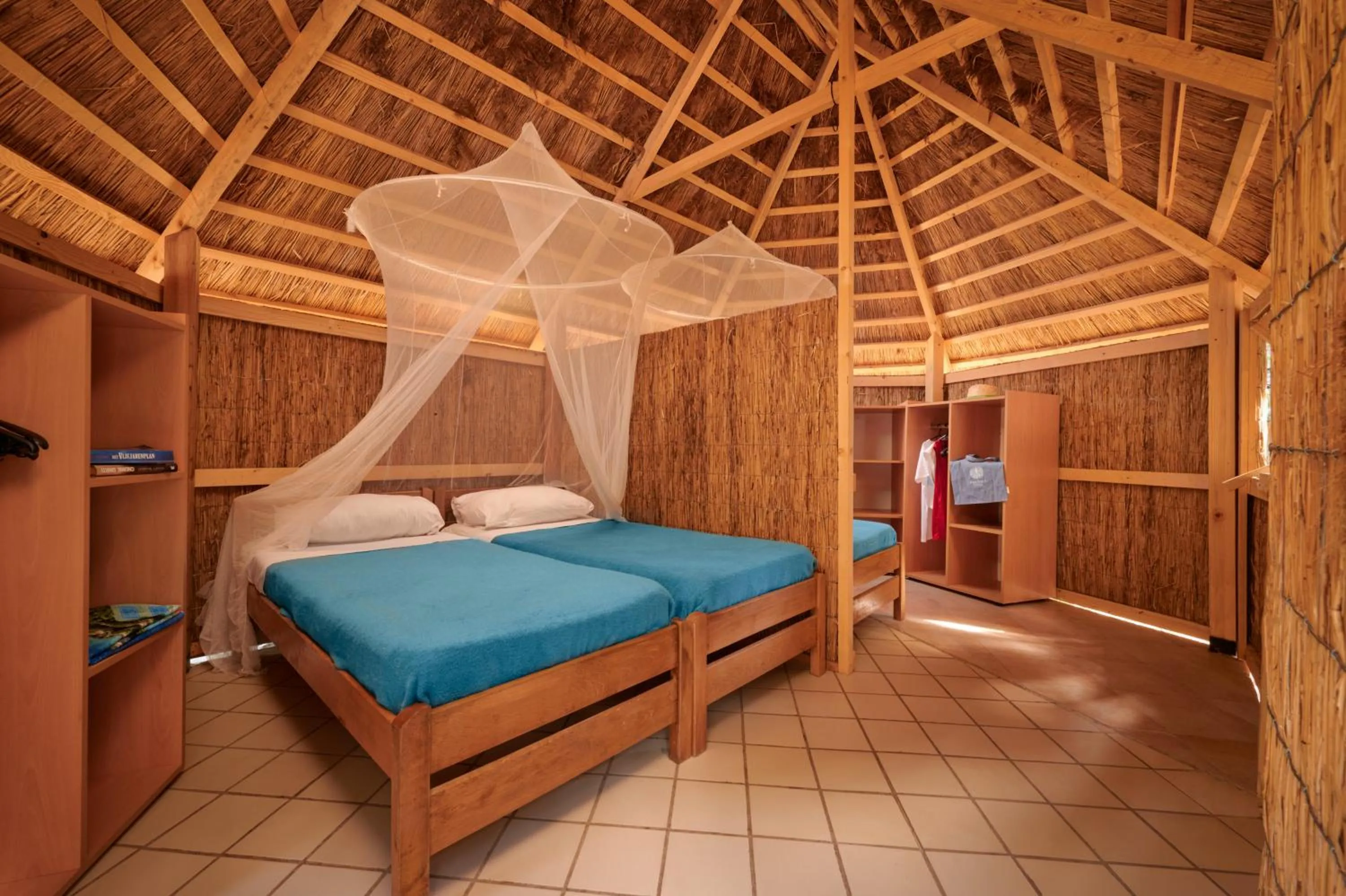 Bedroom, Bed in Pine Beach Pakostane - All Inclusive light