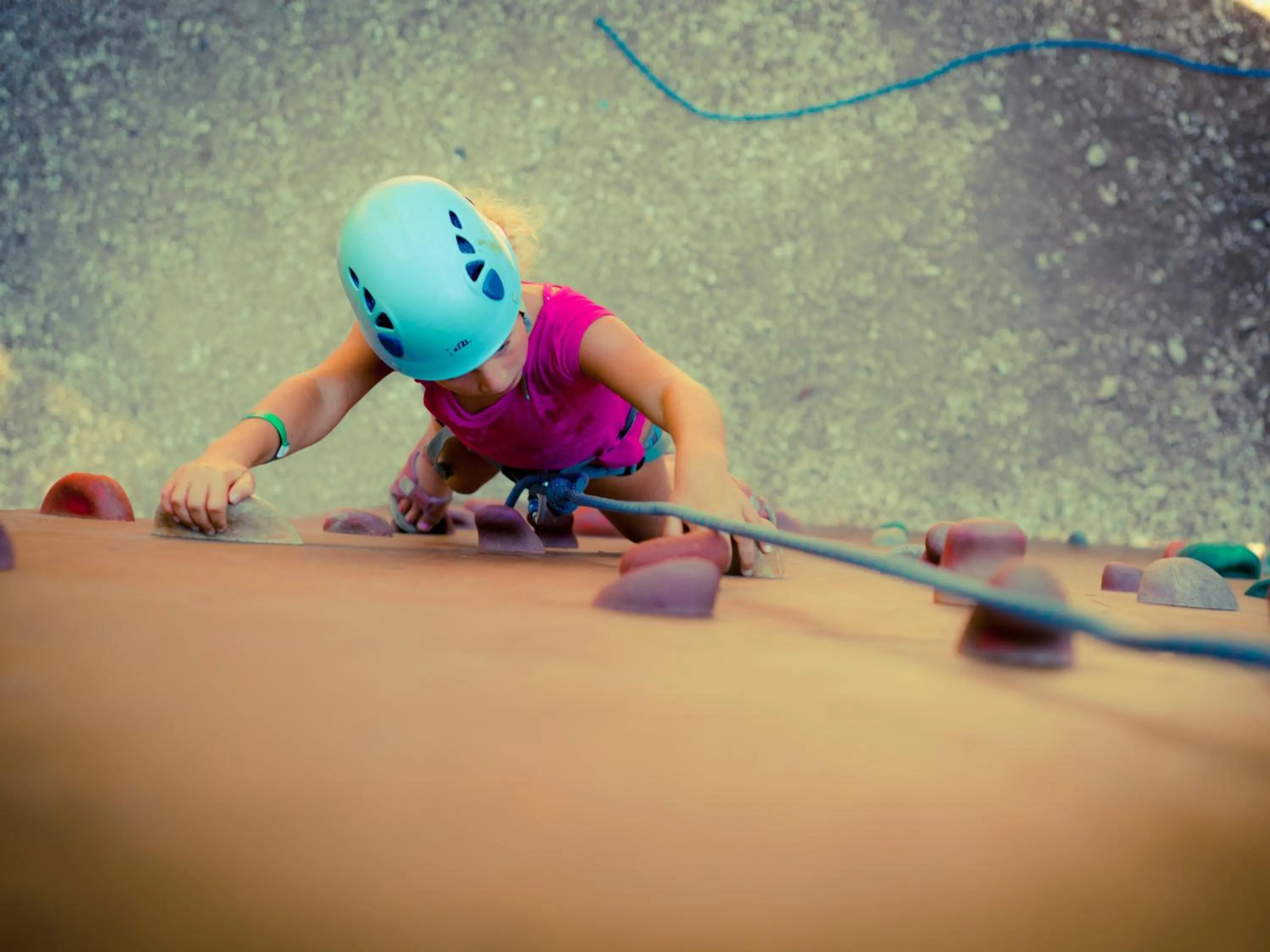 Day in Pine Beach Pakostane - All Inclusive light