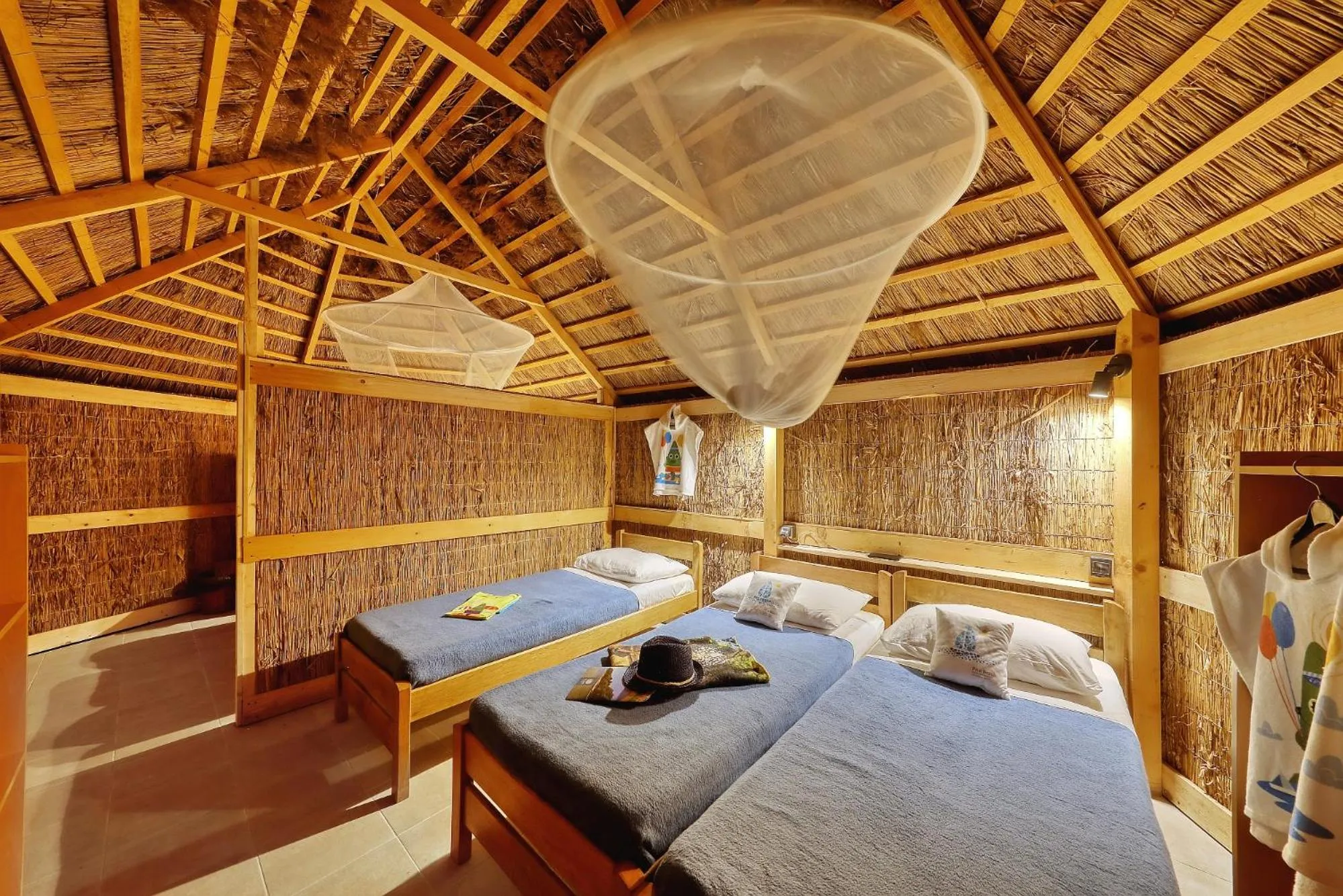 Bedroom, Bed in Pine Beach Pakostane - All Inclusive light