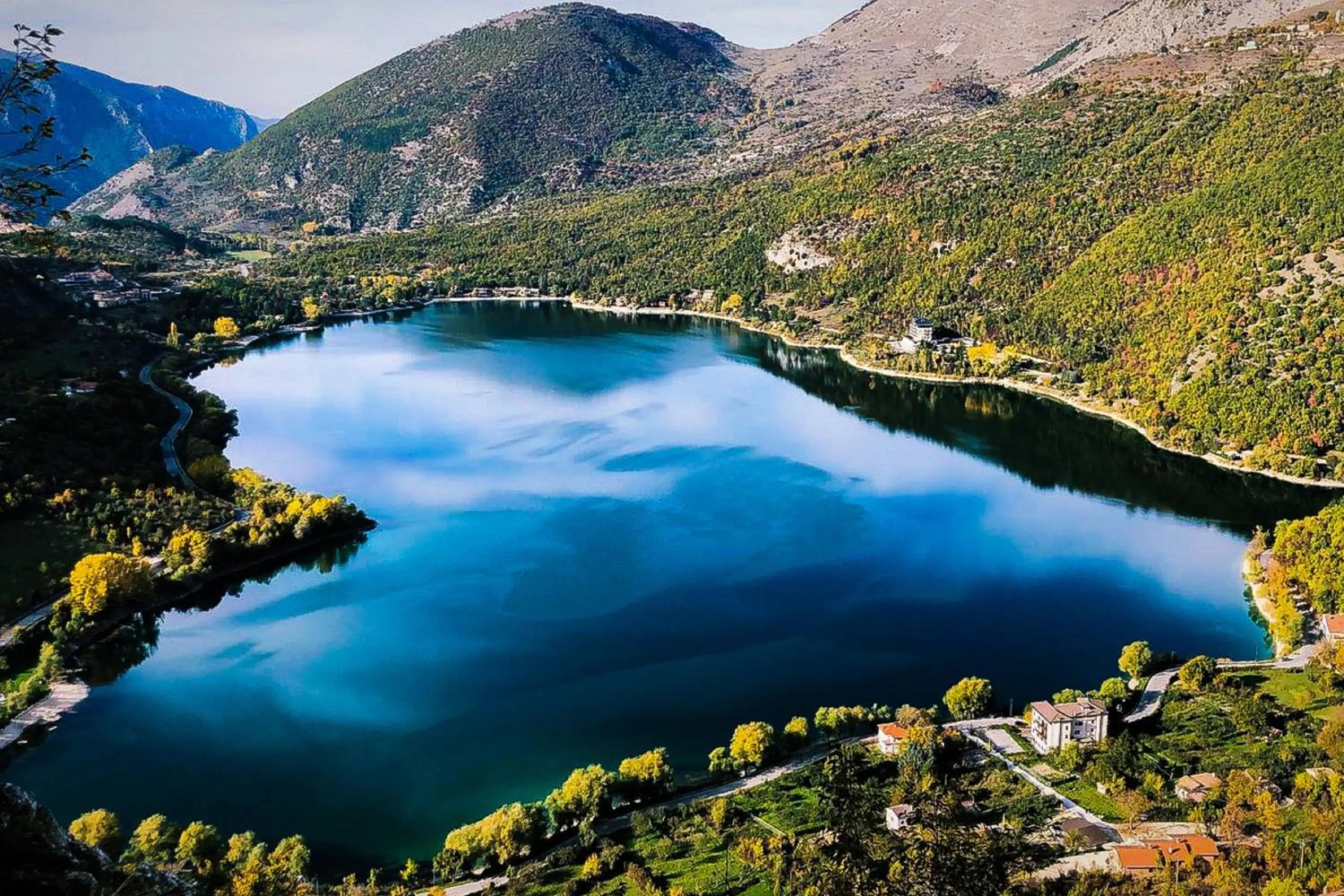 Nearby landmark in HOTEL HOLIDAYS a Barrea - Natura, Relax e Benessere nel Parco d'Abruzzo