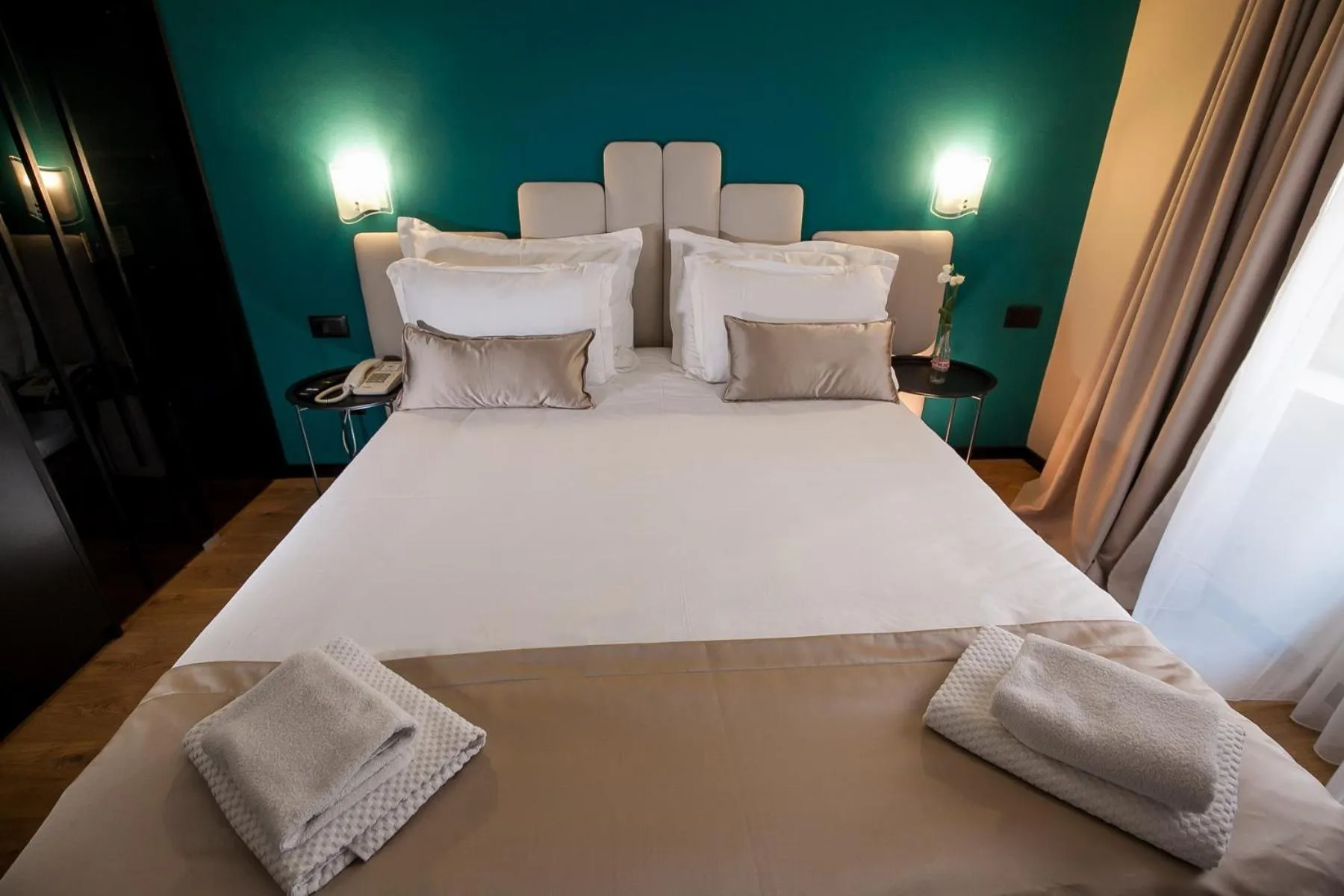 View (from property/room), Bed in Boutique Hotel Bura 45N