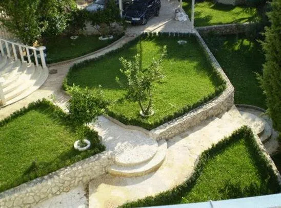 Garden view in Pansion Lovac