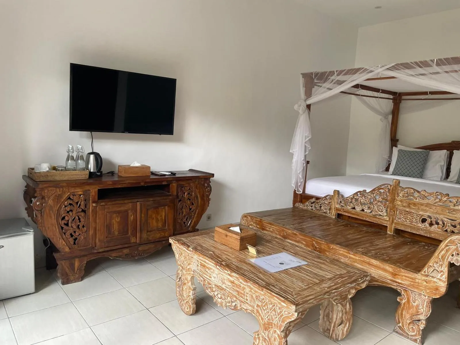 Communal lounge/ TV room, Bed in Bali Sila Bisma