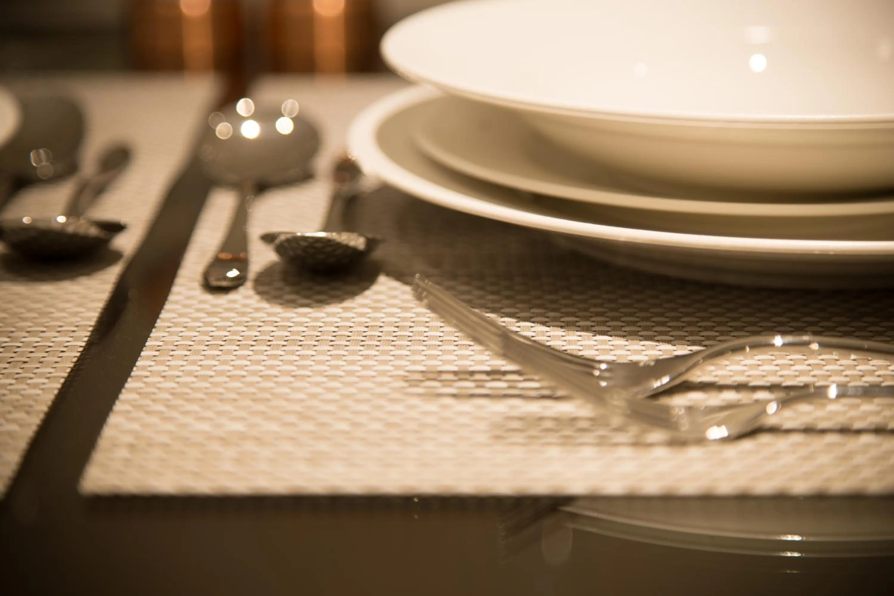 Dining area in Mansio Suites The Headrow