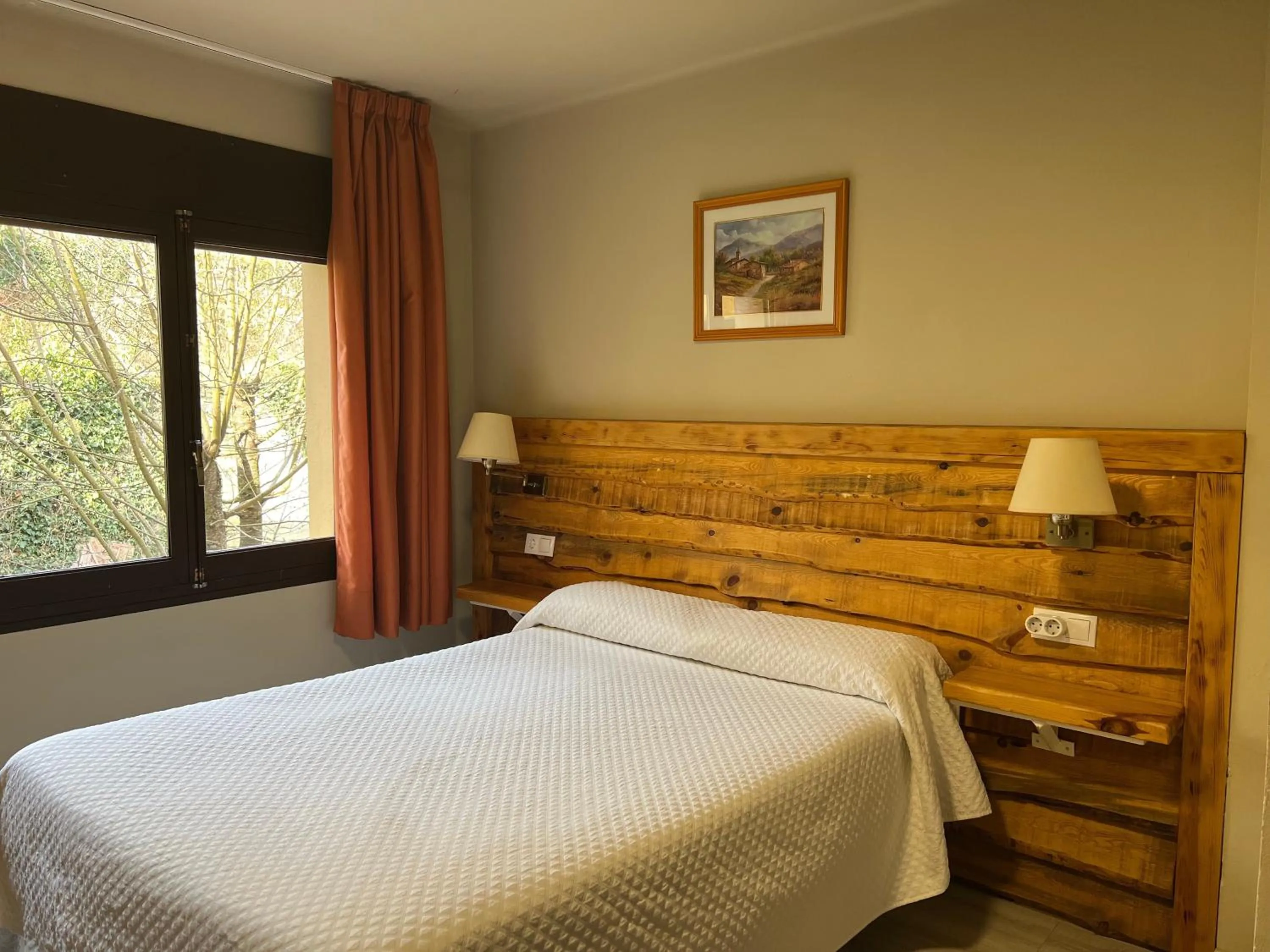 Bed in Hotel Juan Canejan