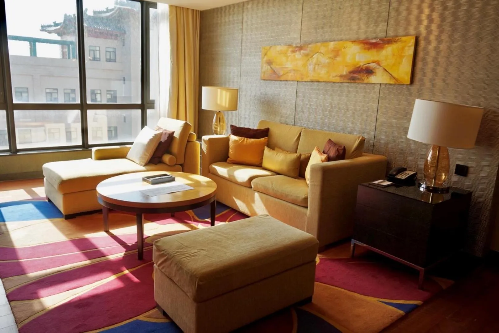 Living room in The Sandalwood Beijing Marriott Executive Apartments