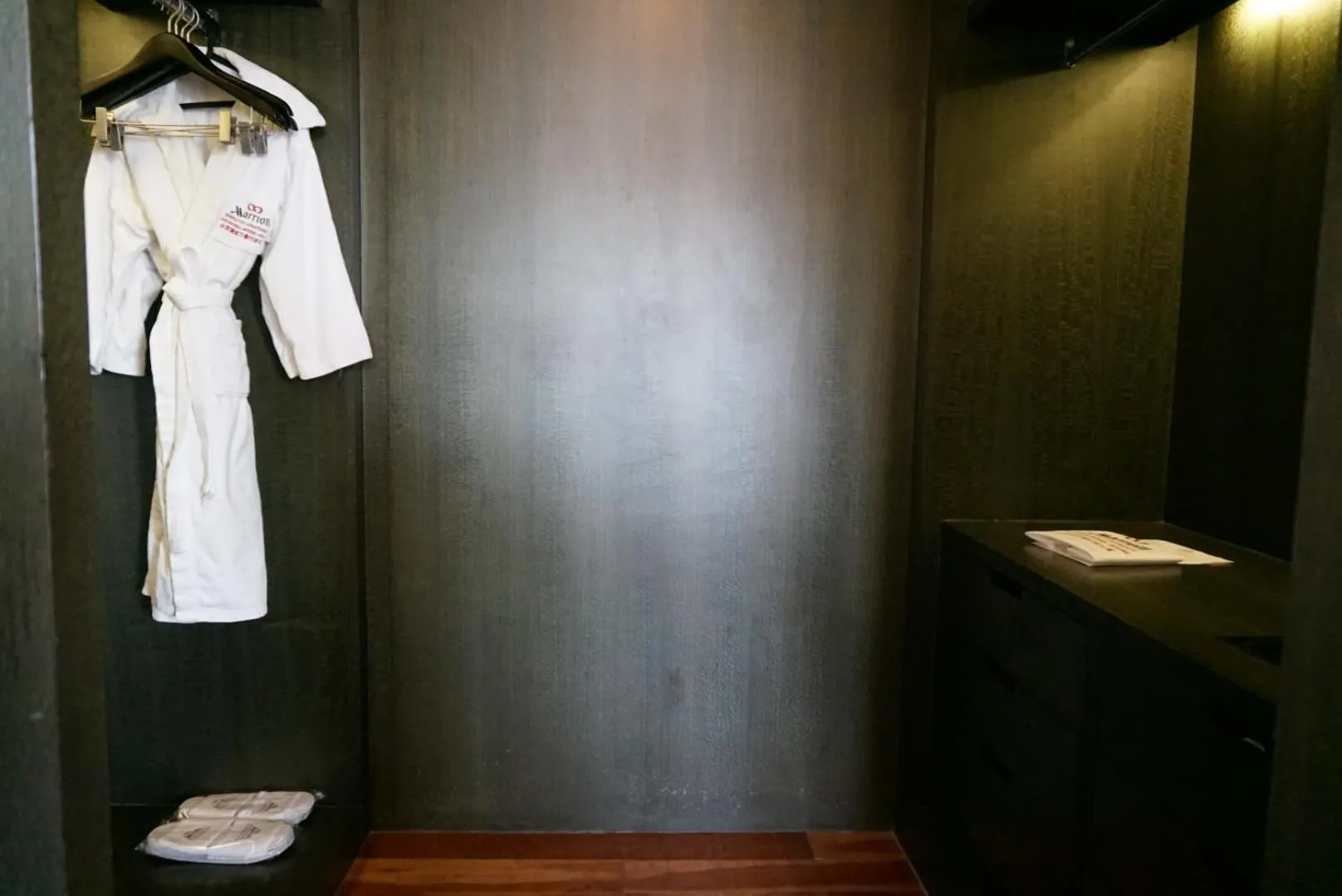 wardrobe in The Sandalwood Beijing Marriott Executive Apartments