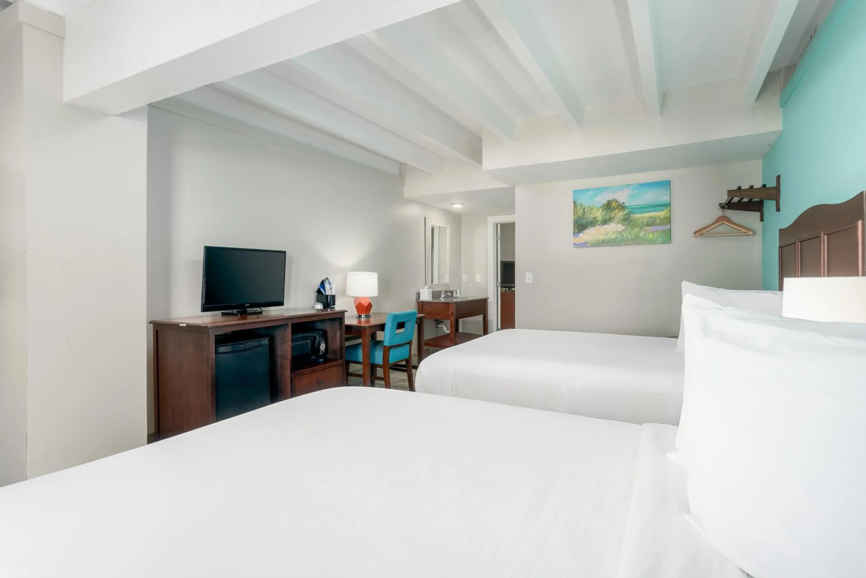 Bed in Bikini Beach Resort