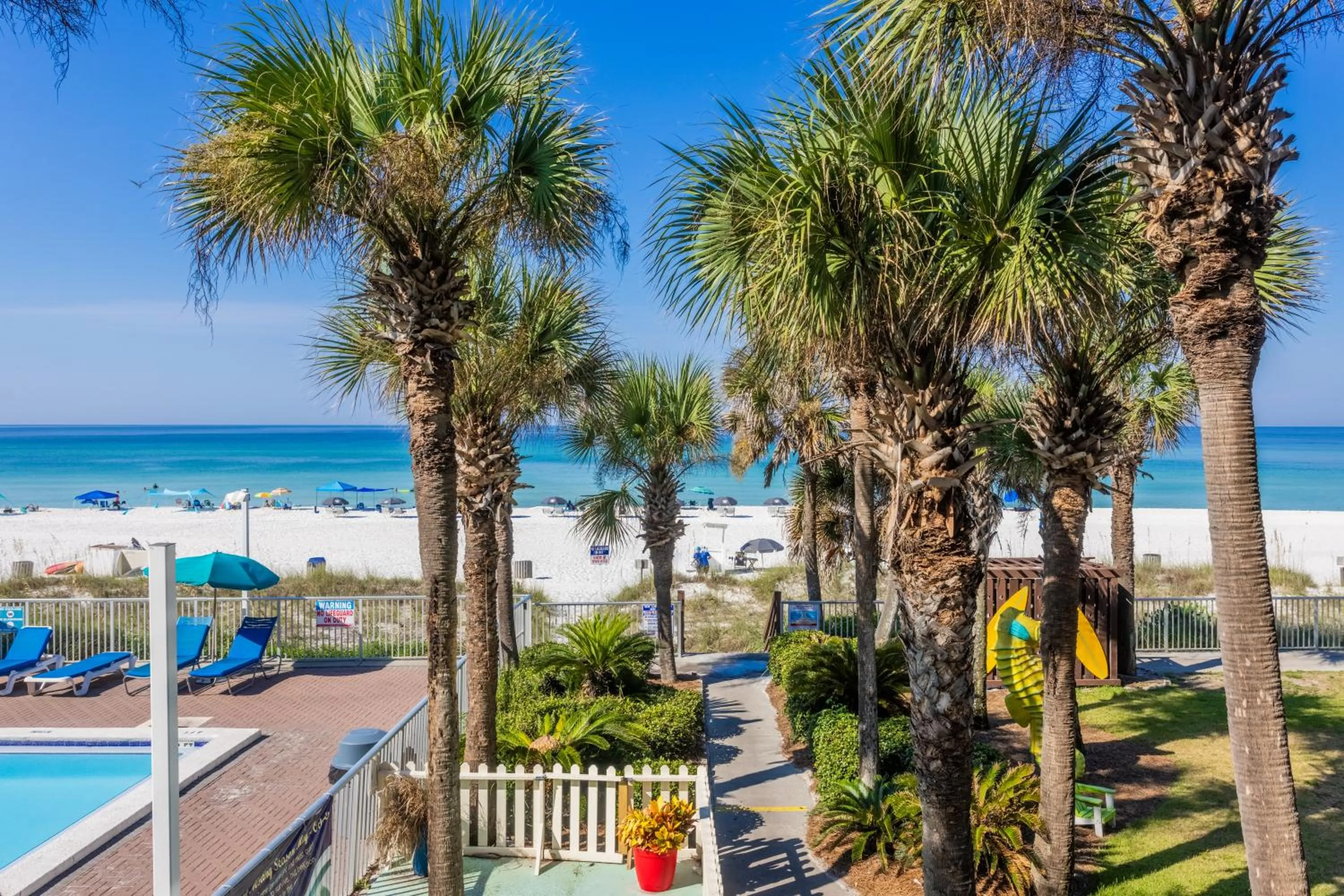 Beach in Bikini Beach Resort