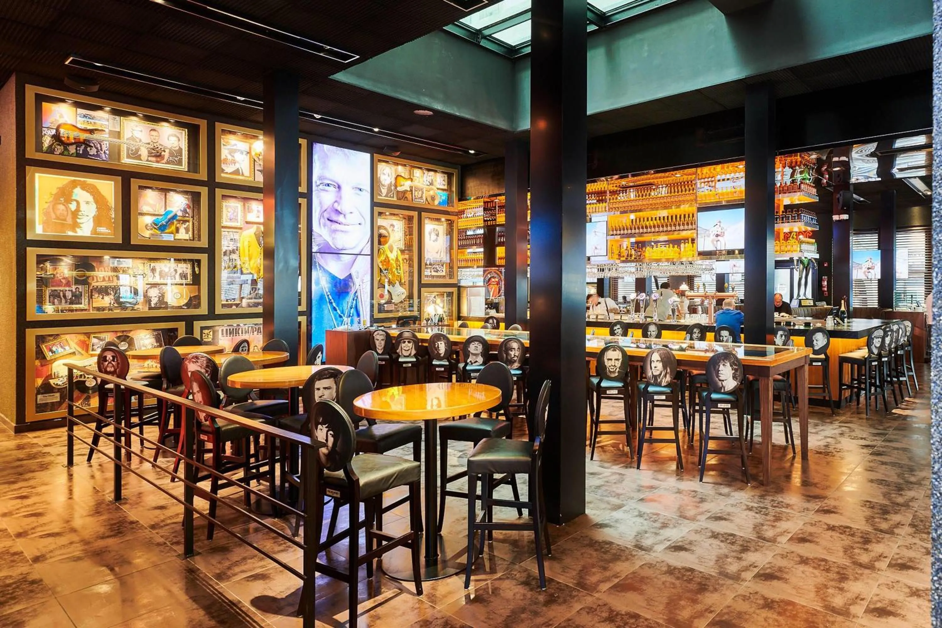 Restaurant/places to eat in Esplendor by Wyndham Savoy Rosario