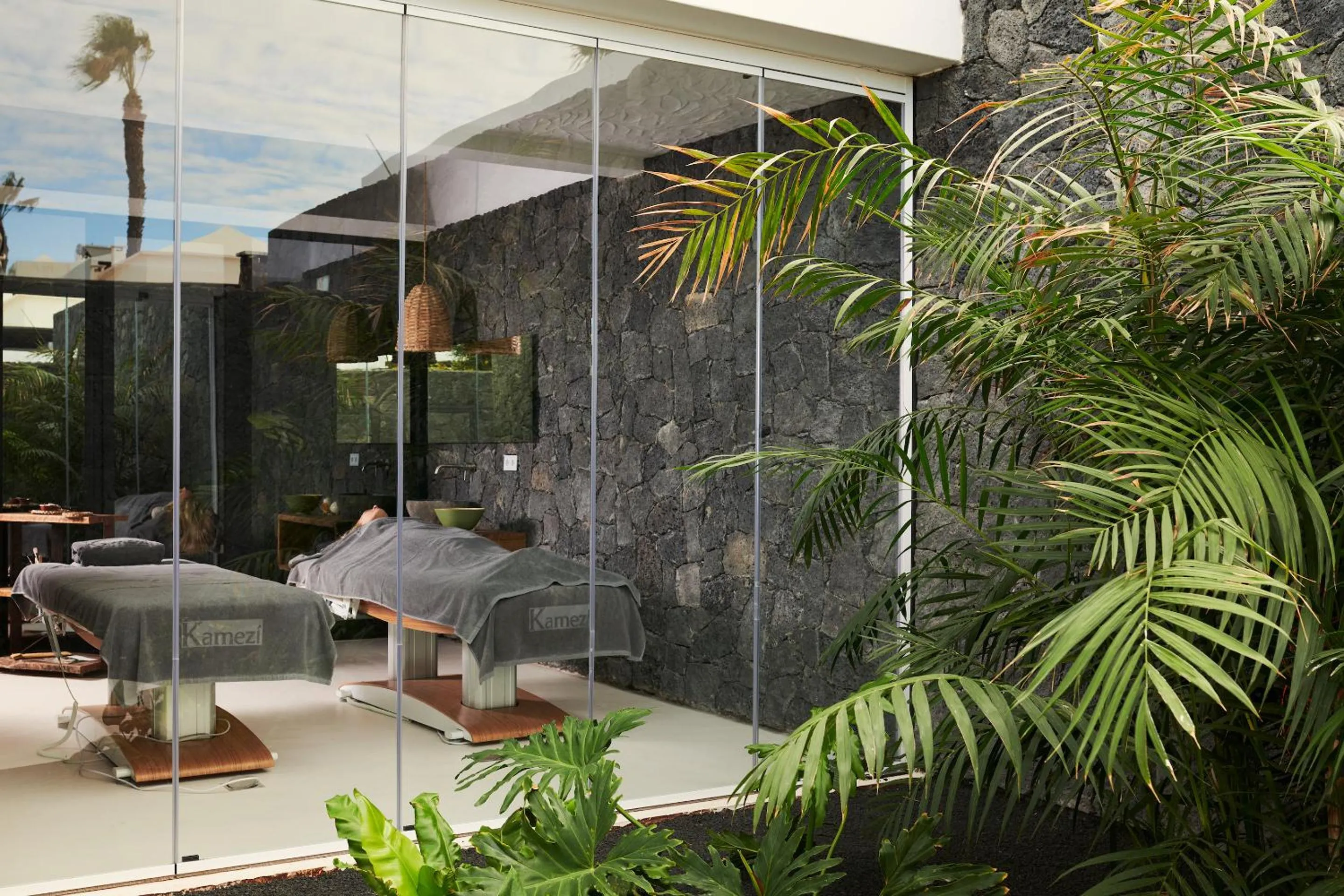 Massage in Kamezí Boutique Hotel Villas