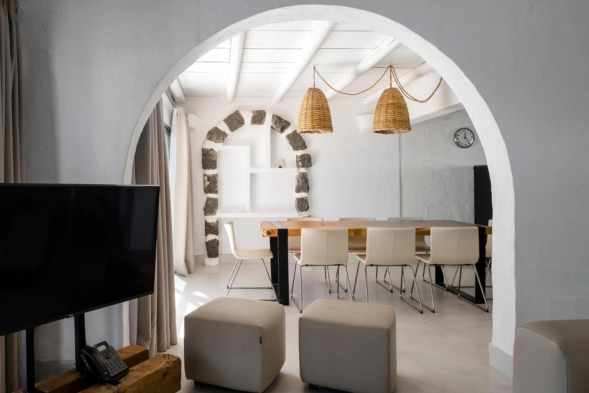 Dining area in Kamezí Boutique Hotel Villas