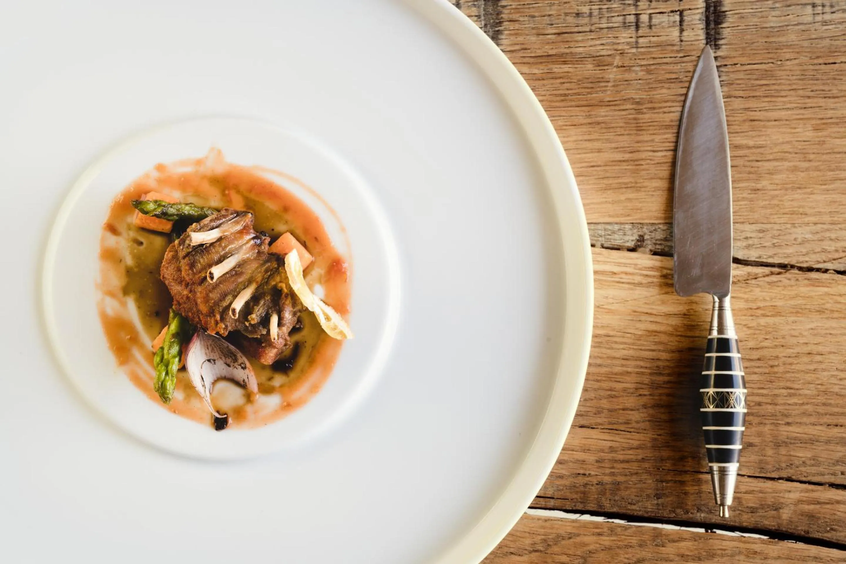 Restaurant/places to eat in Kamezí Boutique Hotel Villas