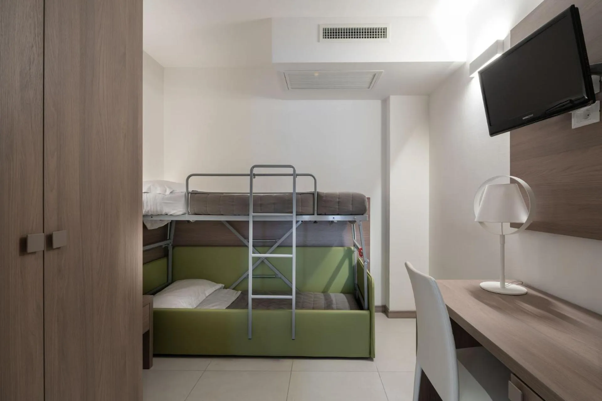 Bedroom, Bed in Hotel Iris Jesolo