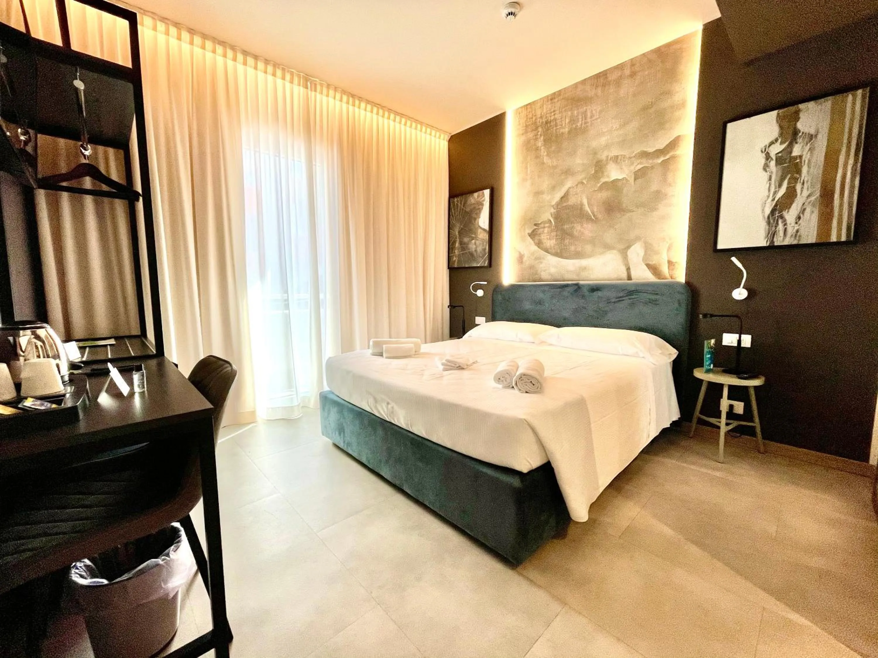 Photo of the whole room, Bed in Hotel Iris Jesolo