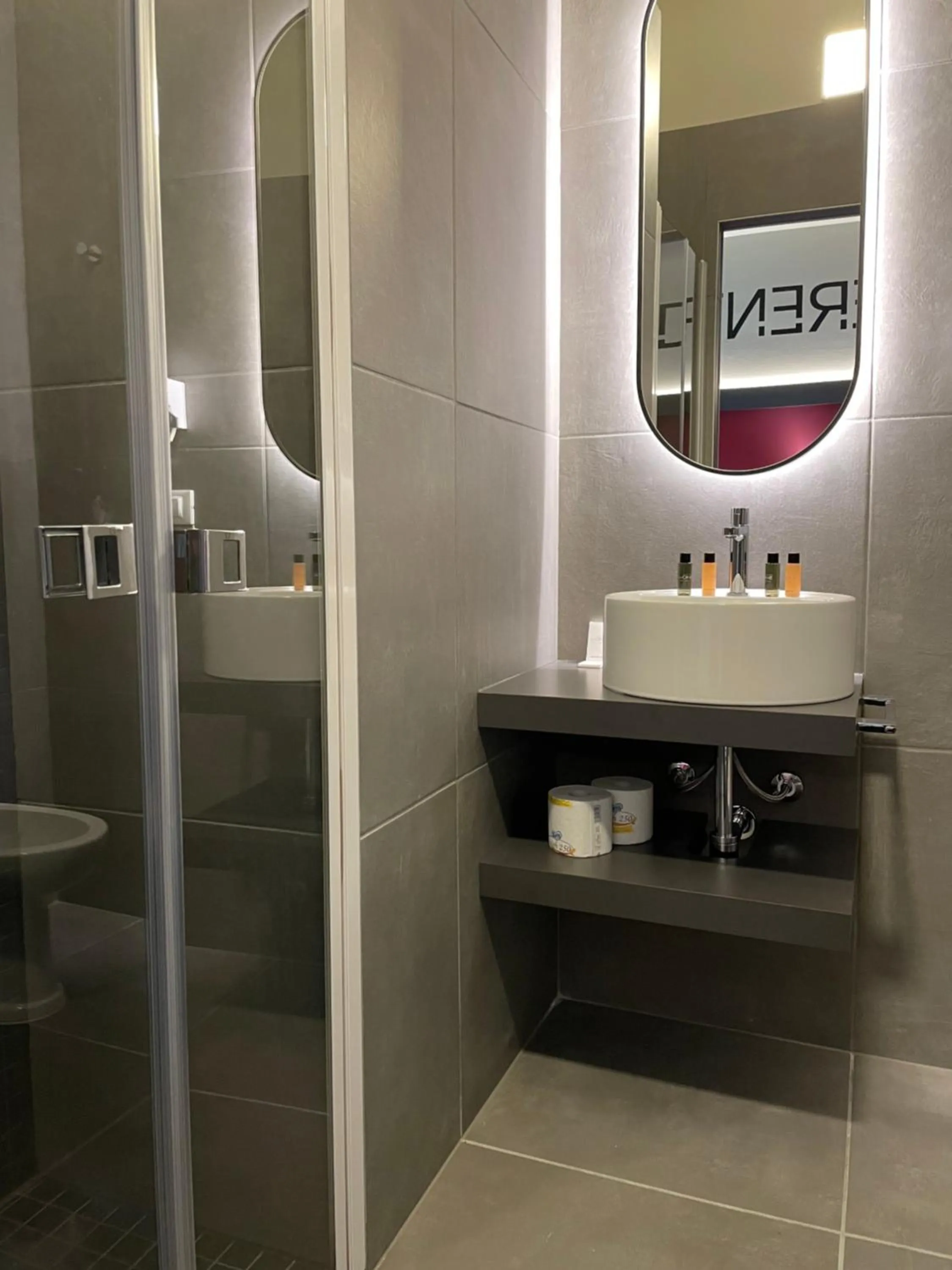 Bathroom in Hotel Iris Jesolo