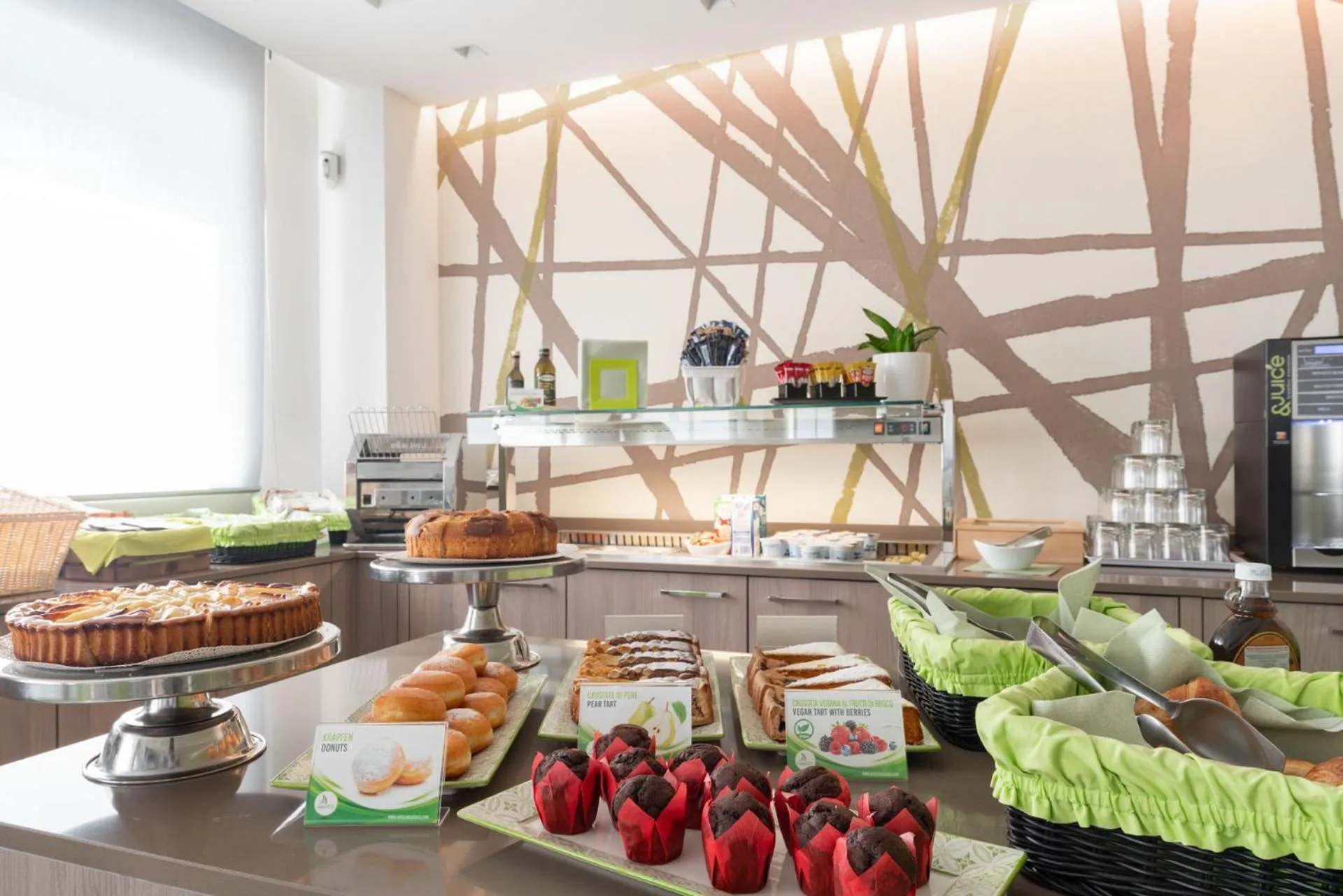 Food and drinks in Hotel Iris Jesolo