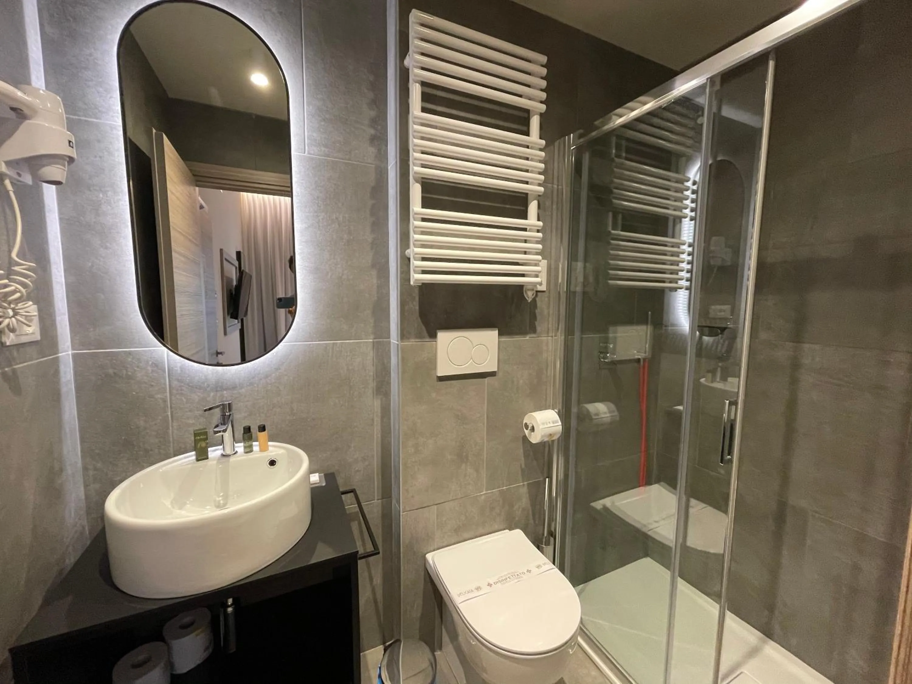 Bathroom in Hotel Iris Jesolo