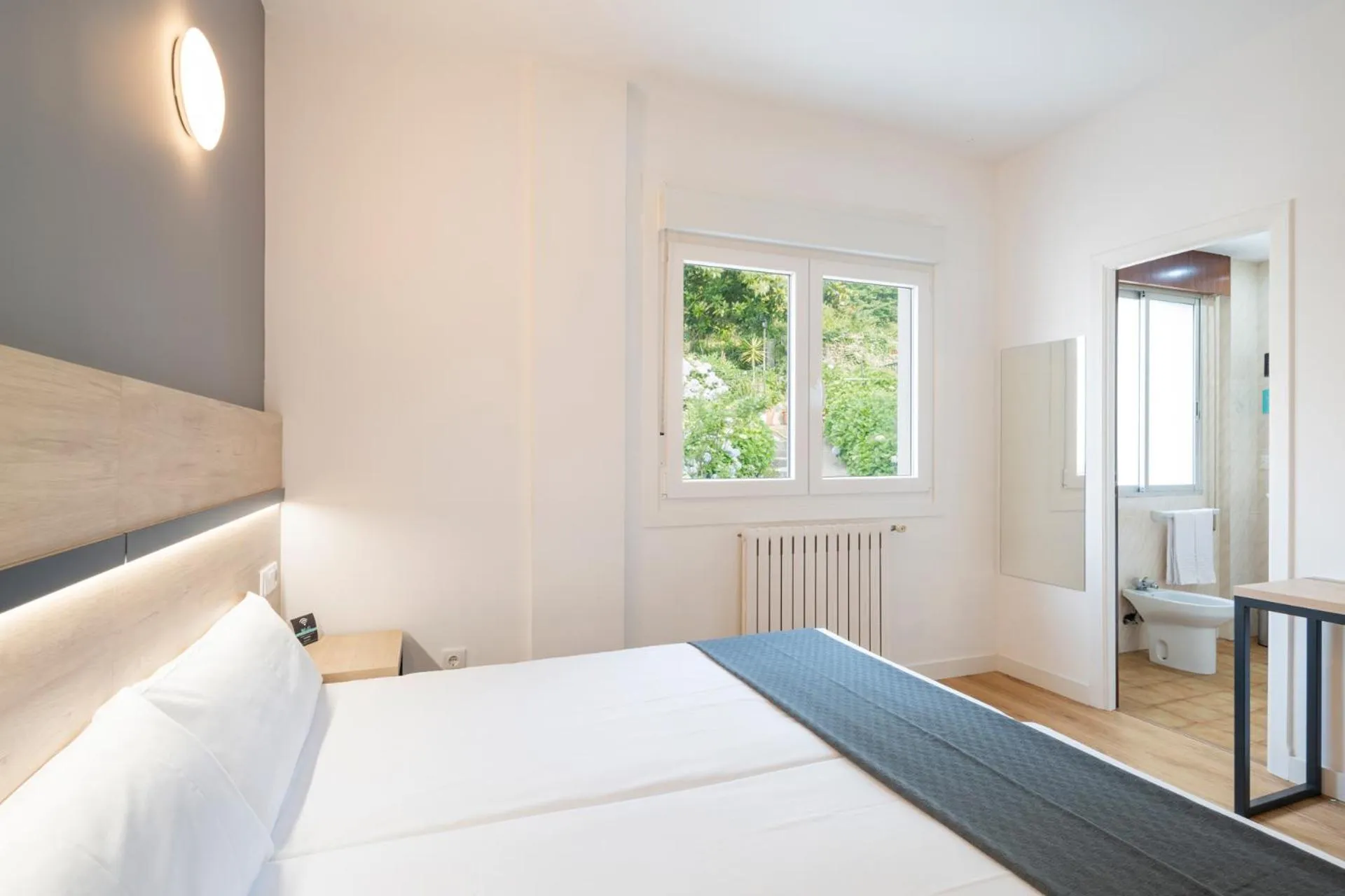 Bed in Hotel Alda Vía Norte