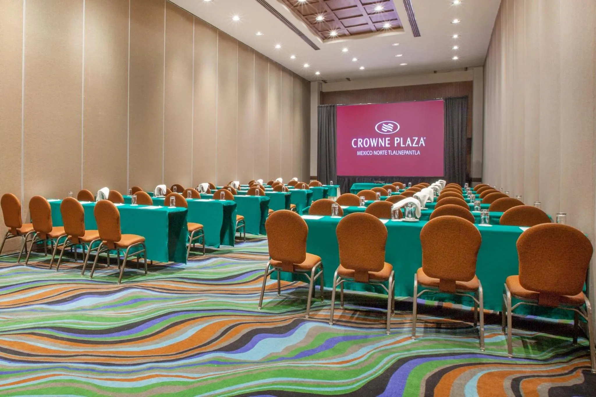 Meeting/conference room in Crowne Plaza Hotel Mexico City North-Tlalnepantla, an IHG Hotel