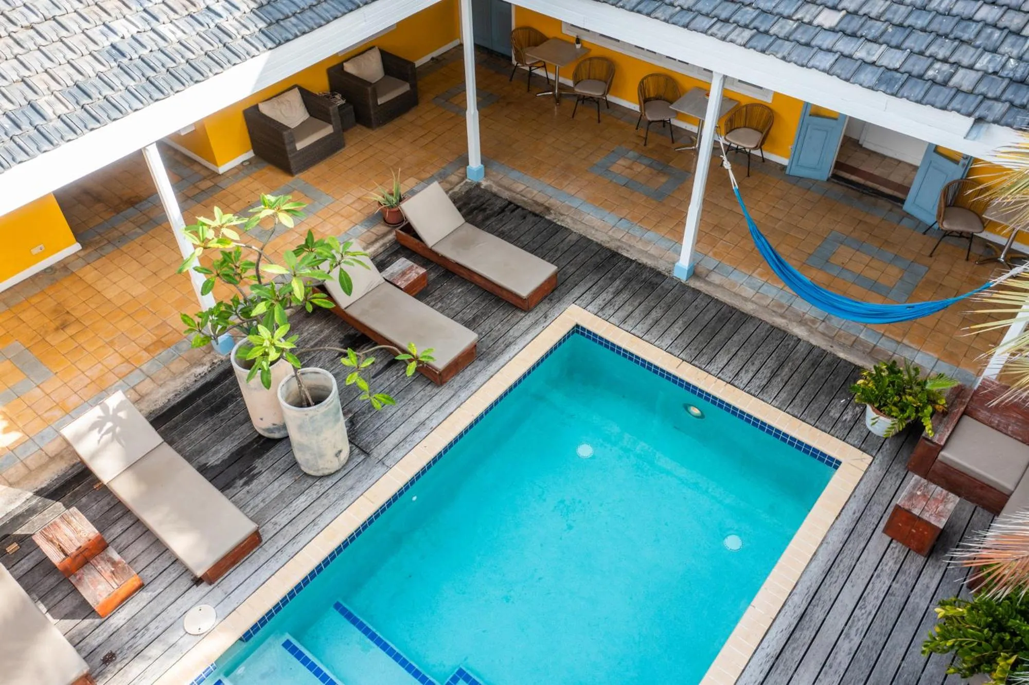 Swimming pool in Boutique Hotel 't Klooster