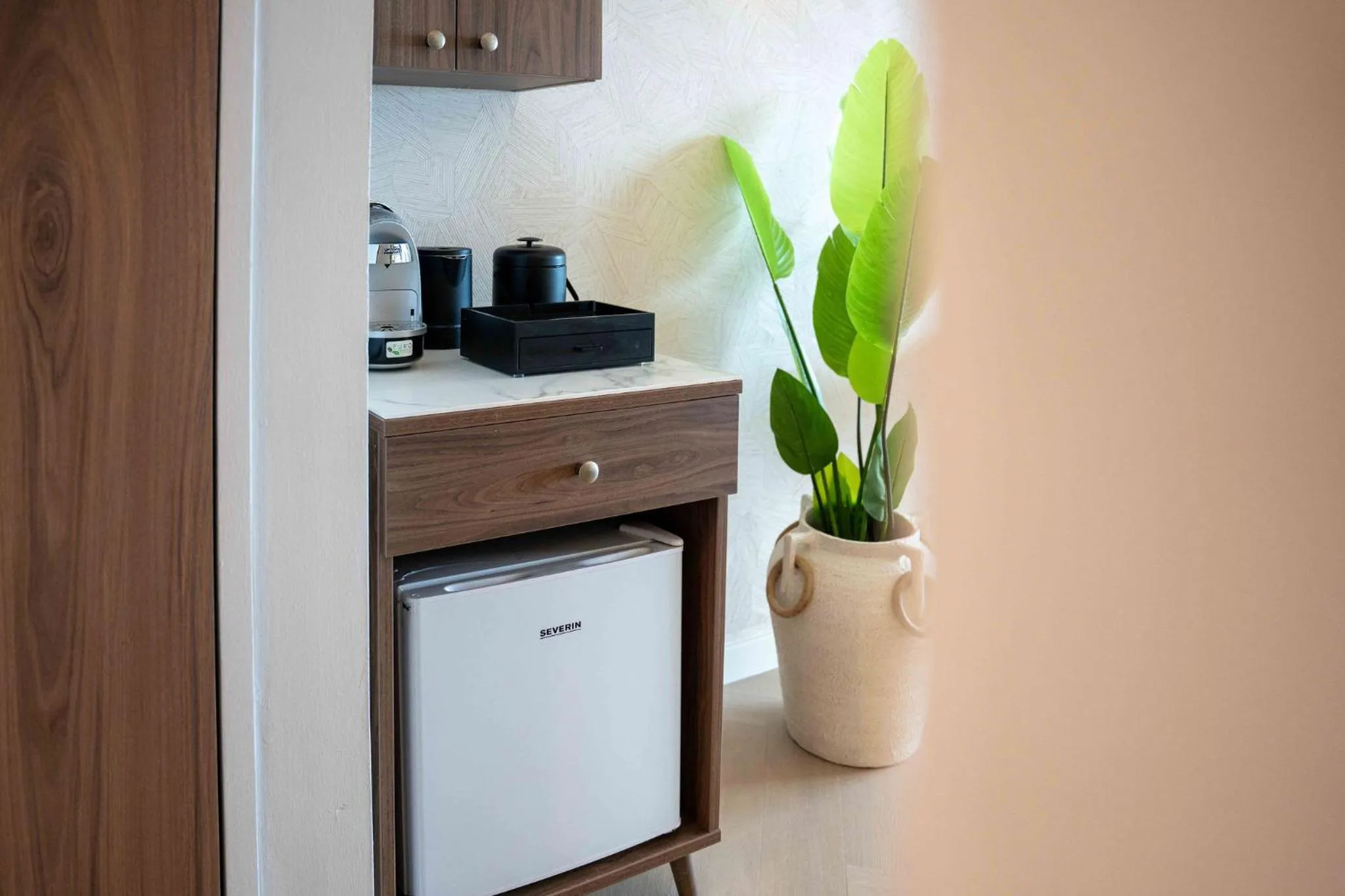 Coffee/tea facilities in Curacao Avila Beach Hotel