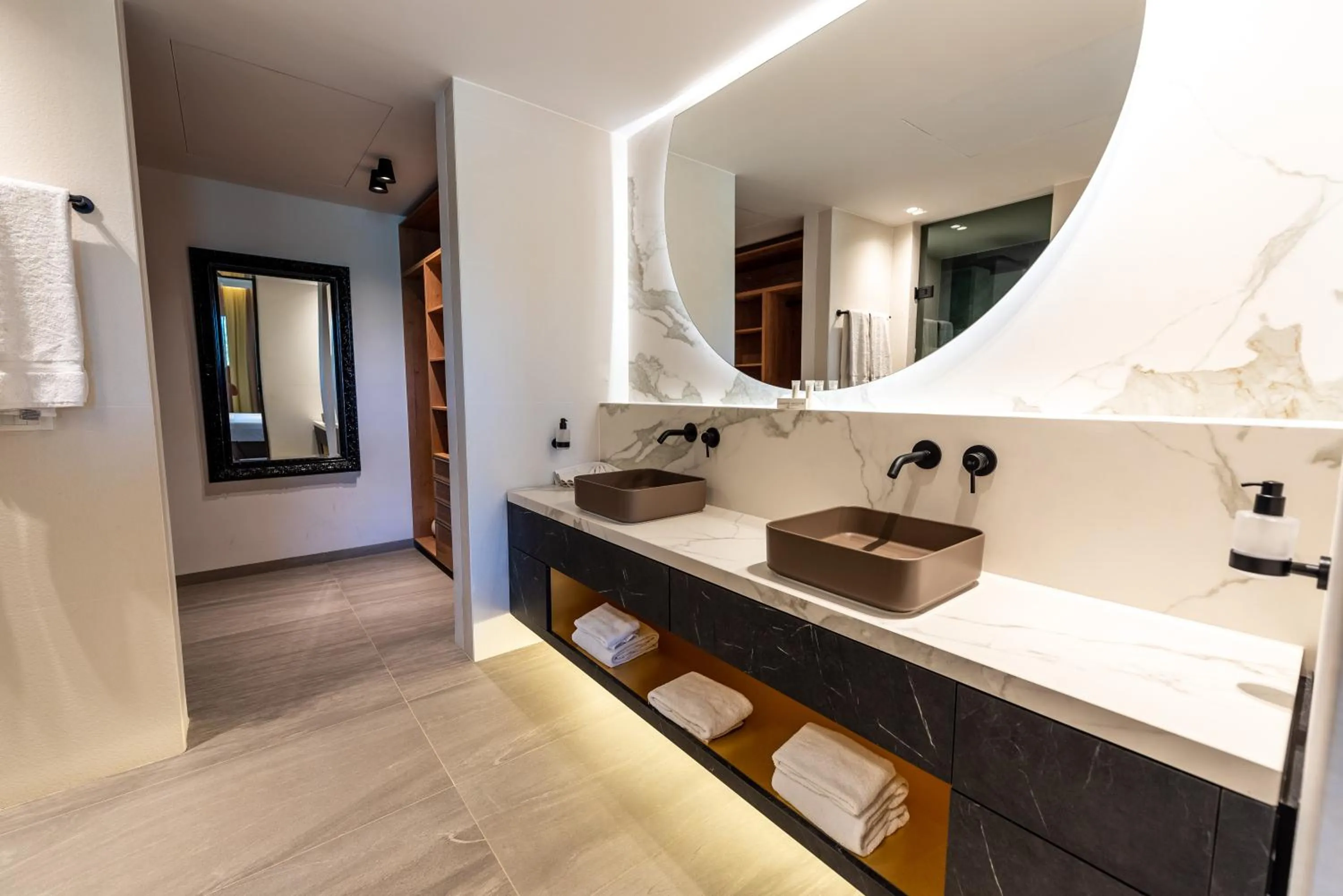 Bathroom in Blue Bay Curaçao Golf & Beach Resort