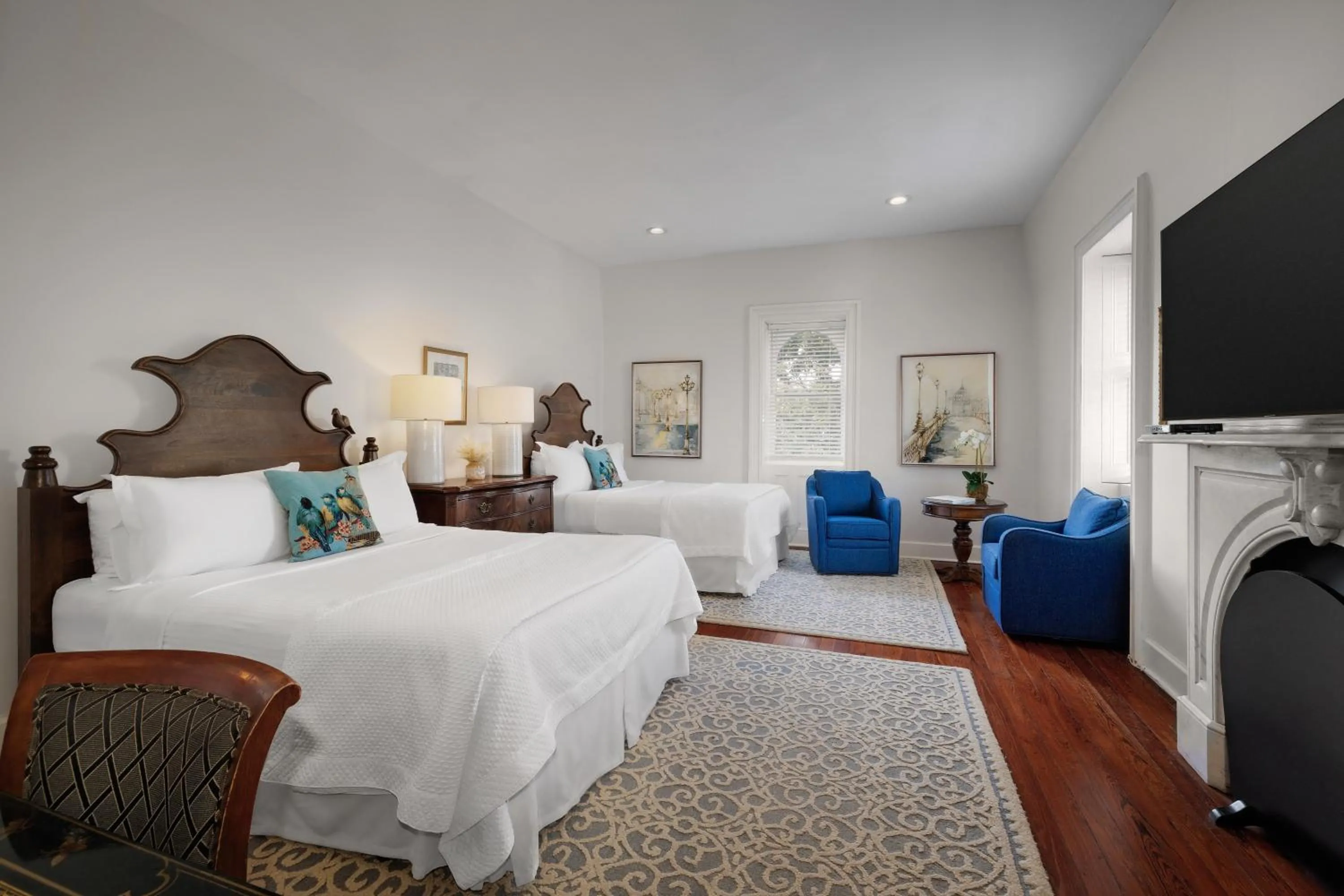 Queen Suite with Two Queen Beds - John Wesley Suite in Hamilton Turner Inn