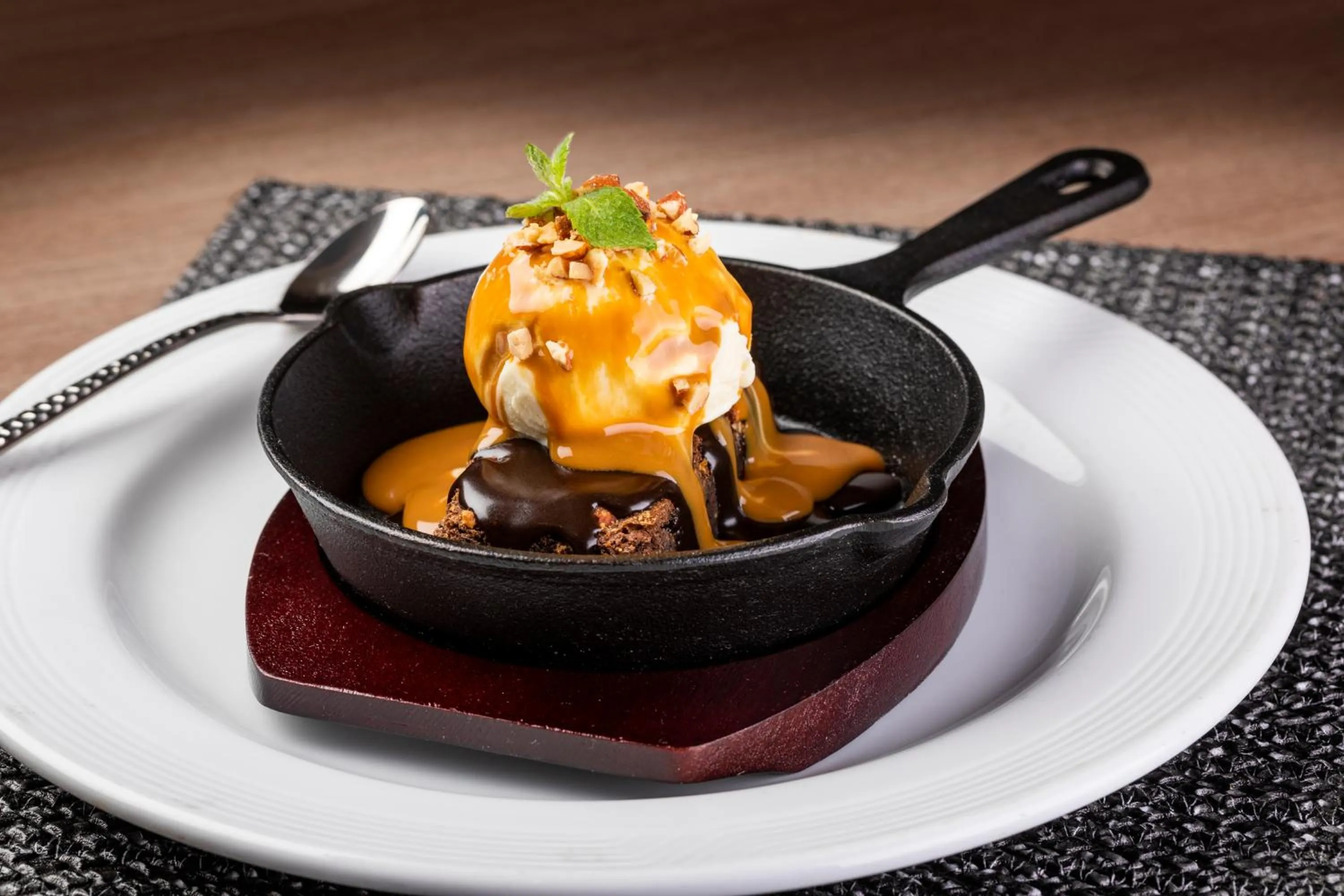 Restaurant/places to eat in InterContinental Santiago by IHG