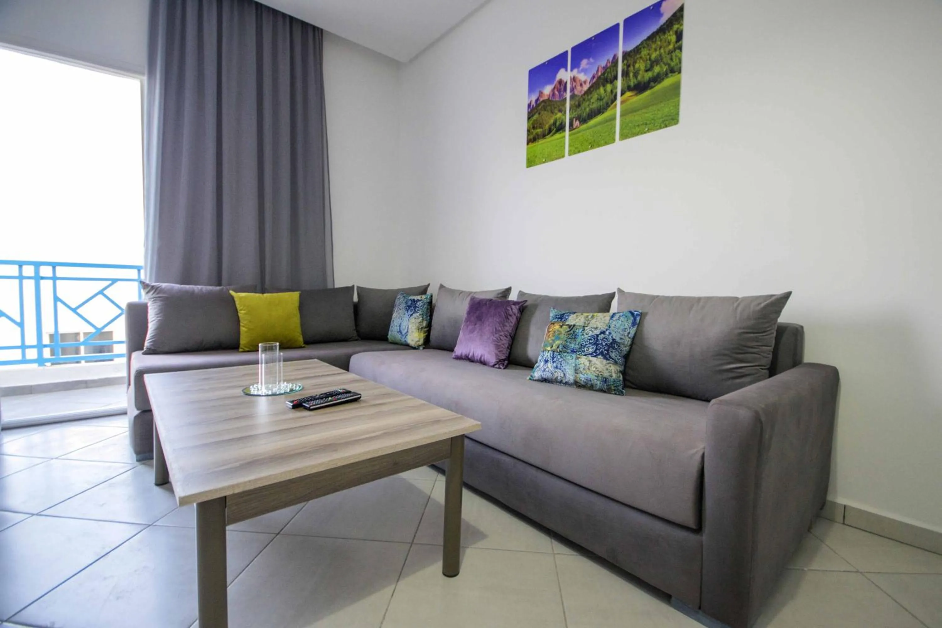 bunk bed in L'escale Appart-hôtel By 7AV HOTELS