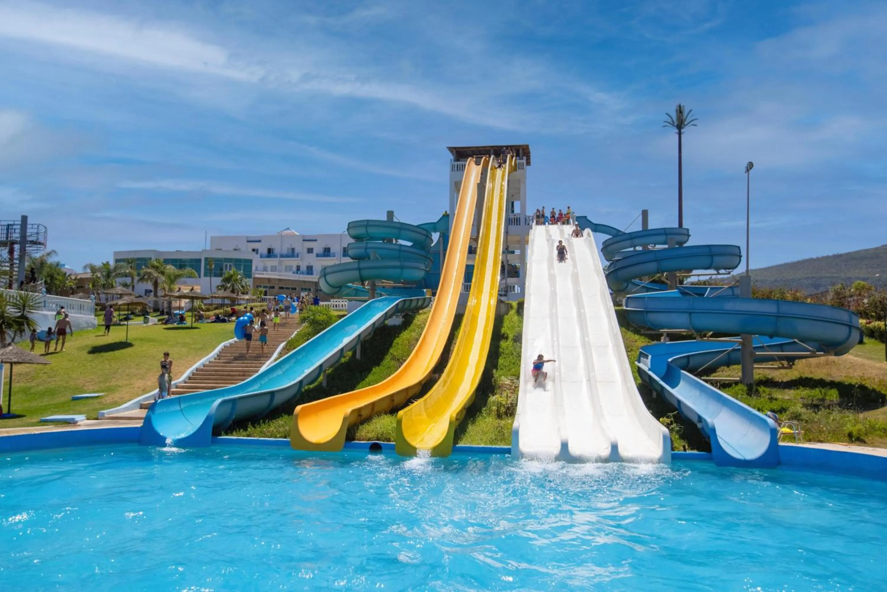Aqua park in L'escale Appart-hôtel By 7AV HOTELS