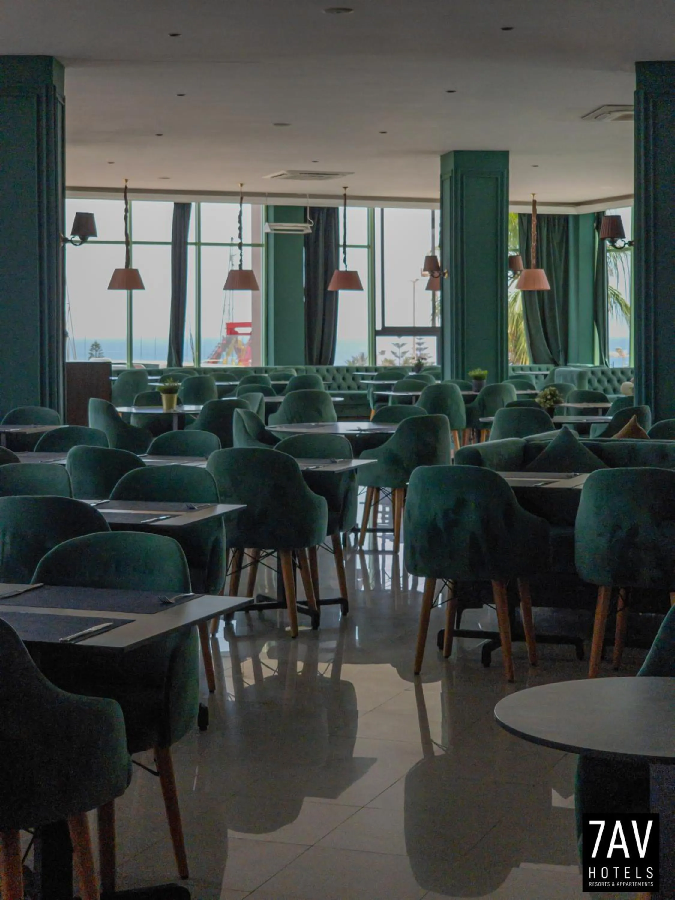 L'escale Appart-hôtel By 7AV HOTELS