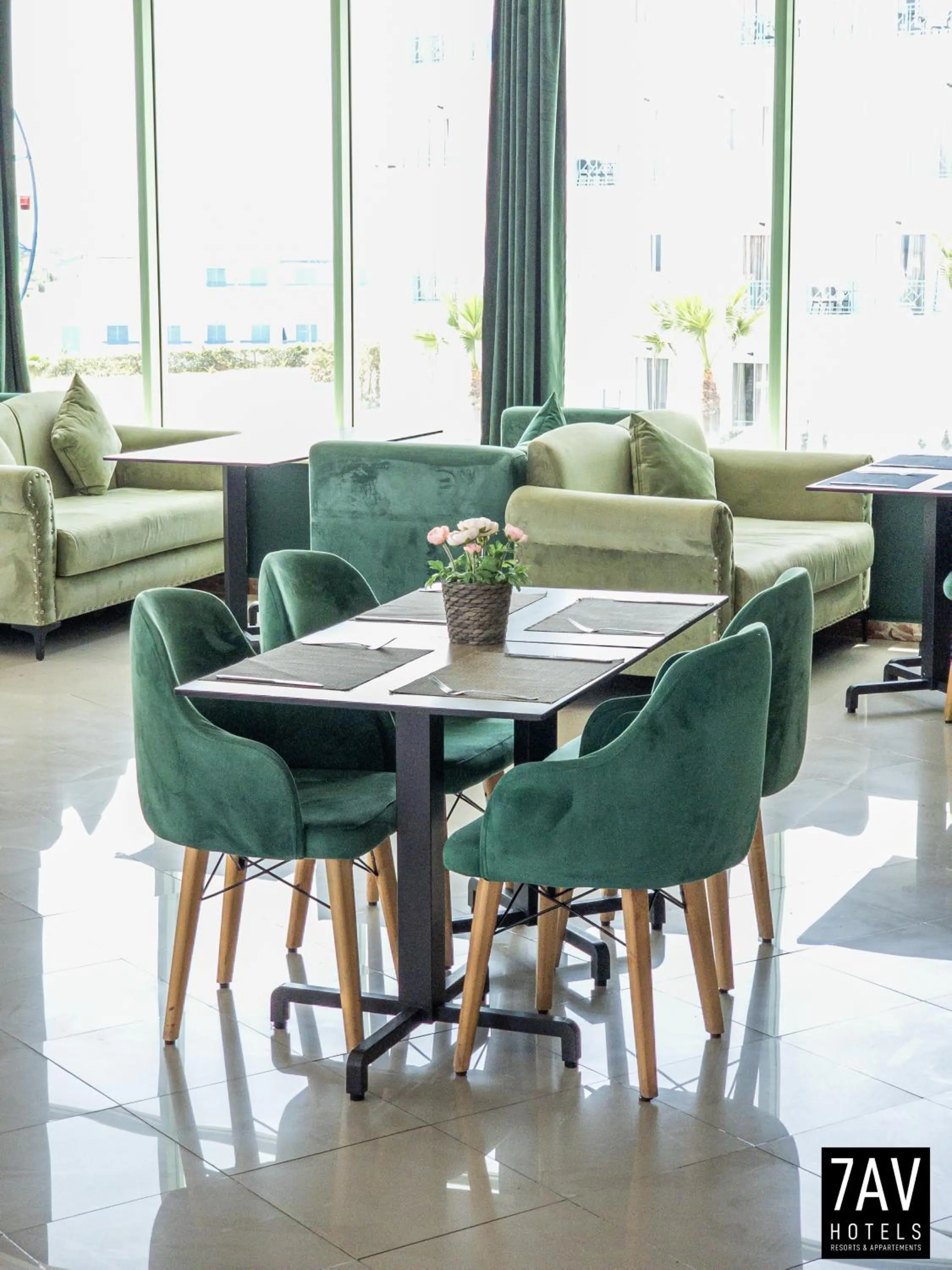 L'escale Appart-hôtel By 7AV HOTELS