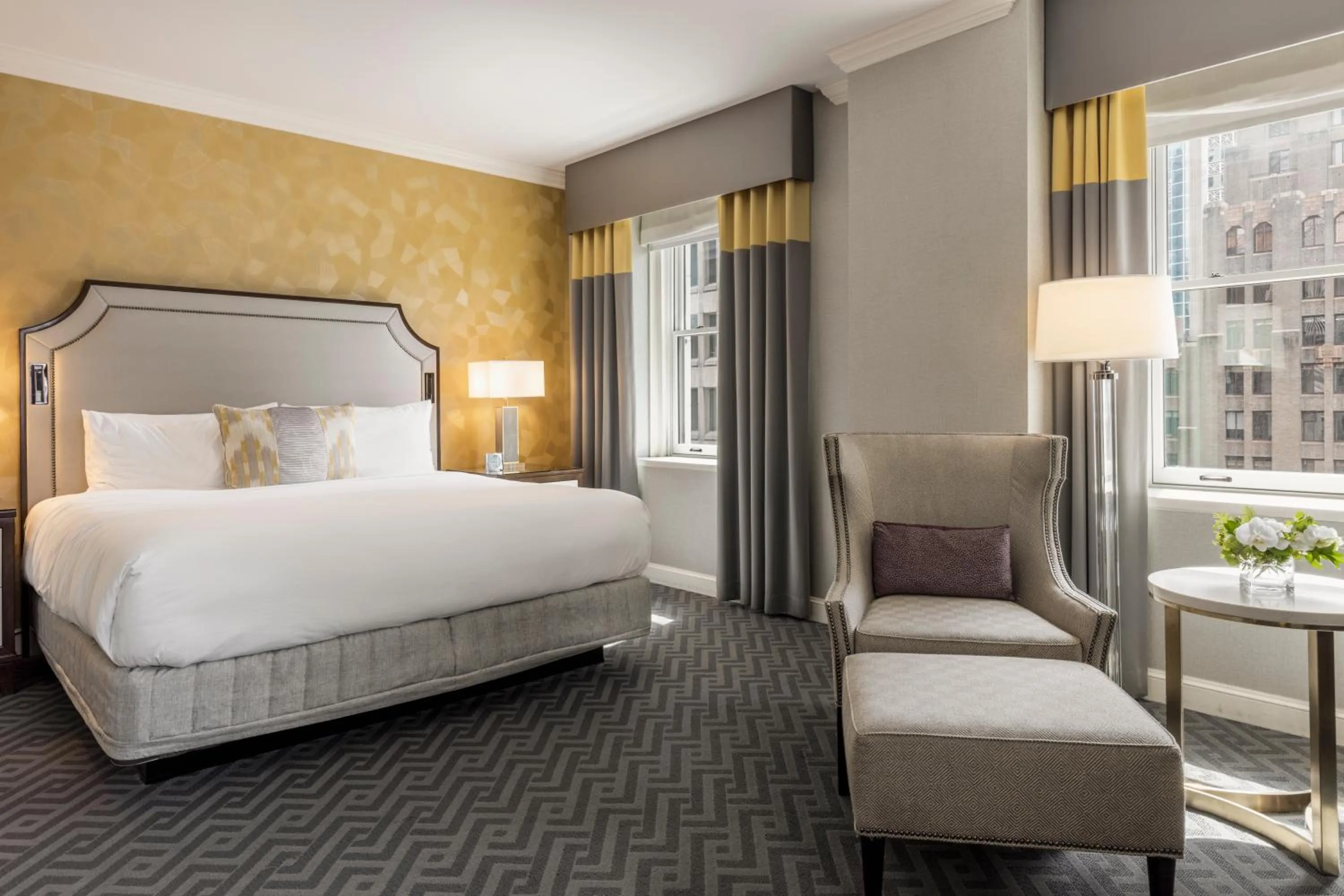 Bed in Fairmont Olympic Hotel