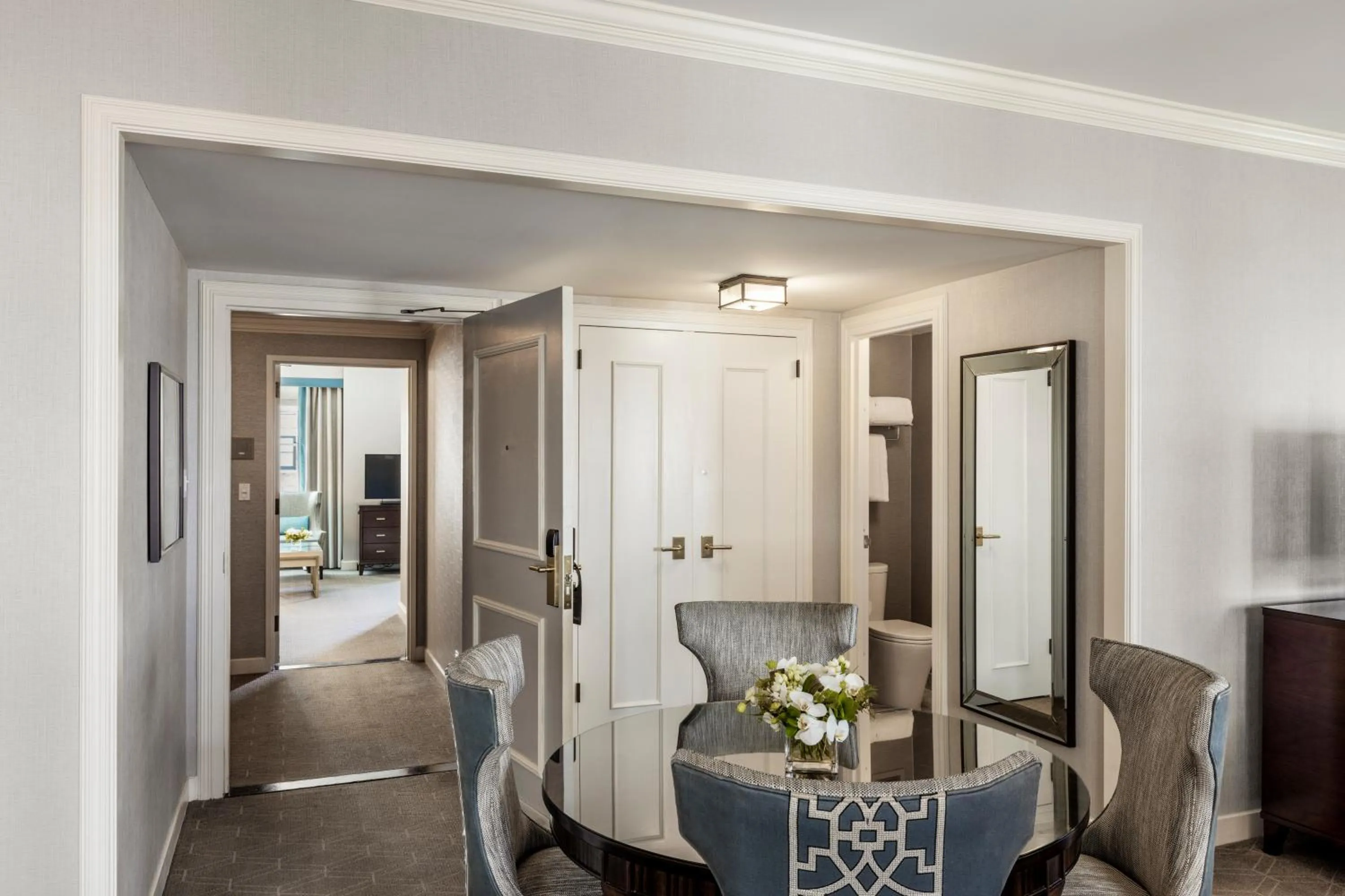 Seating area in Fairmont Olympic Hotel
