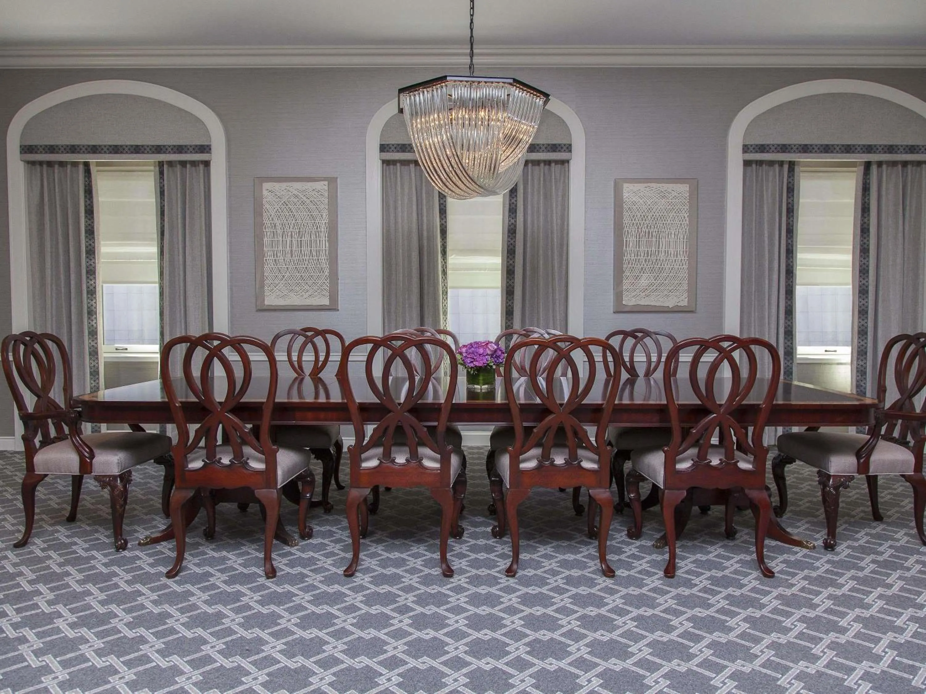 Bedroom in Fairmont Olympic Hotel