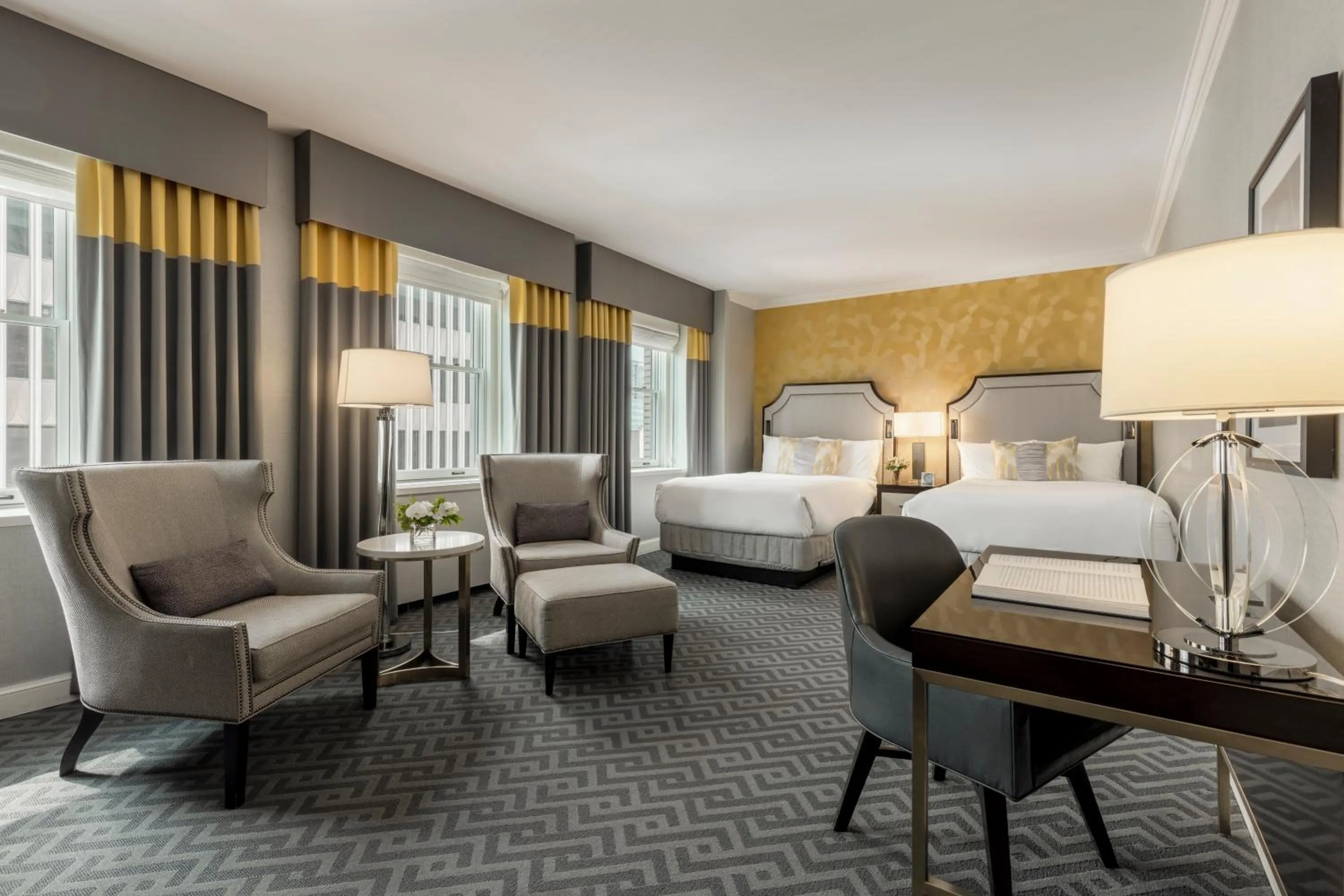 Photo of the whole room, Bed in Fairmont Olympic Hotel