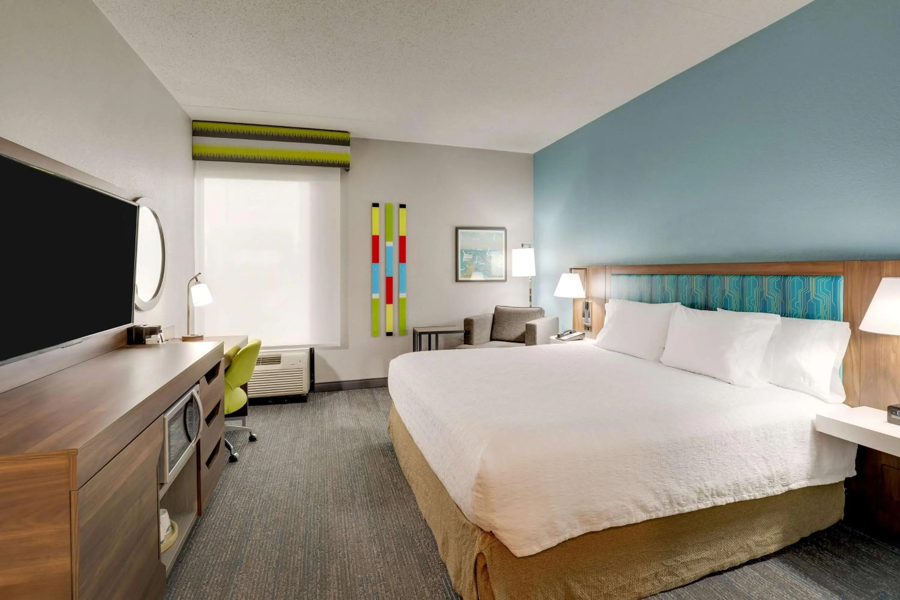 Bed in Hampton Inn Lebanon