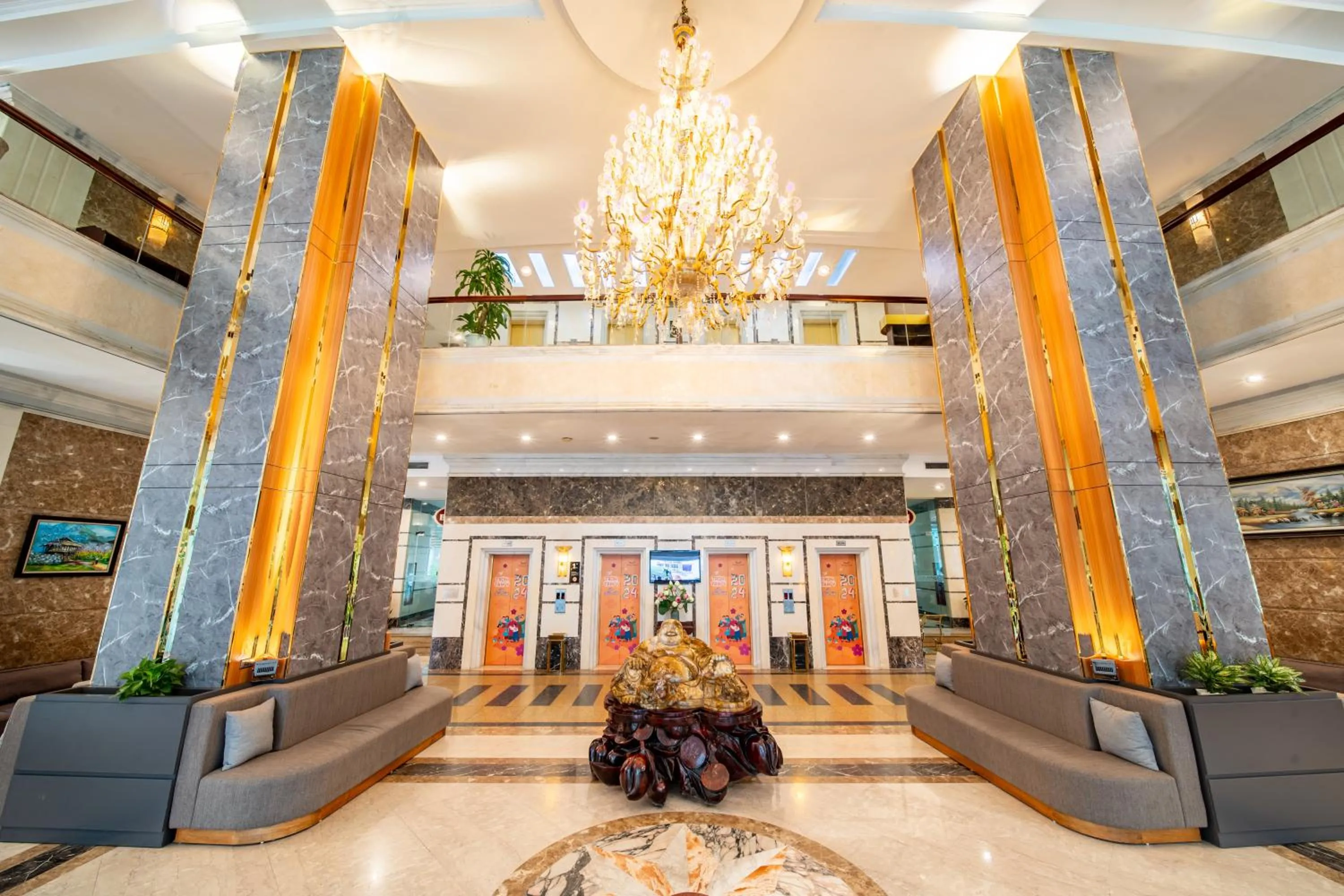 Lobby or reception in Muong Thanh Grand Hanoi Hotel