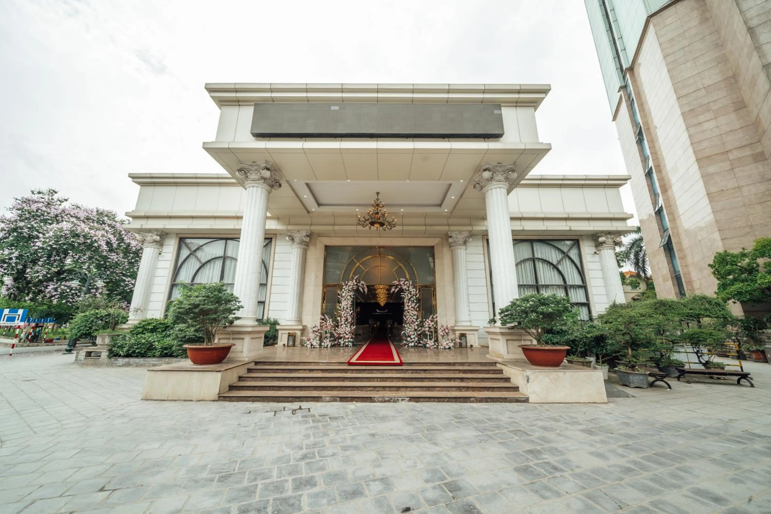 Facade/entrance in Muong Thanh Grand Hanoi Hotel