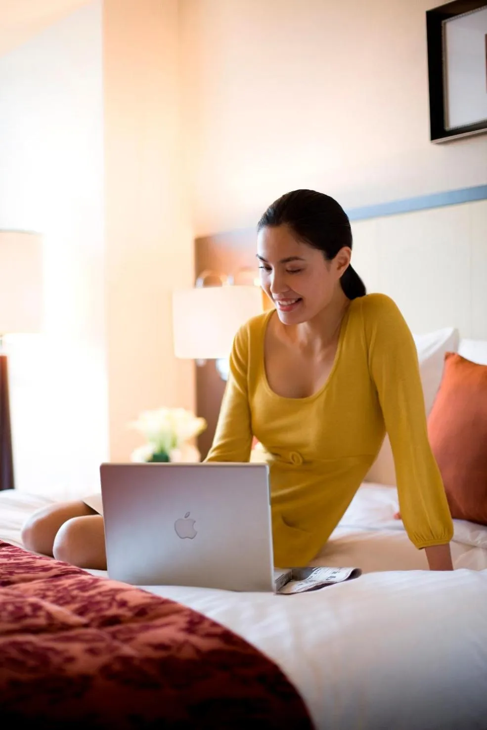 People, Bed in Courtyard By Marriott Shanghai Xujiahui